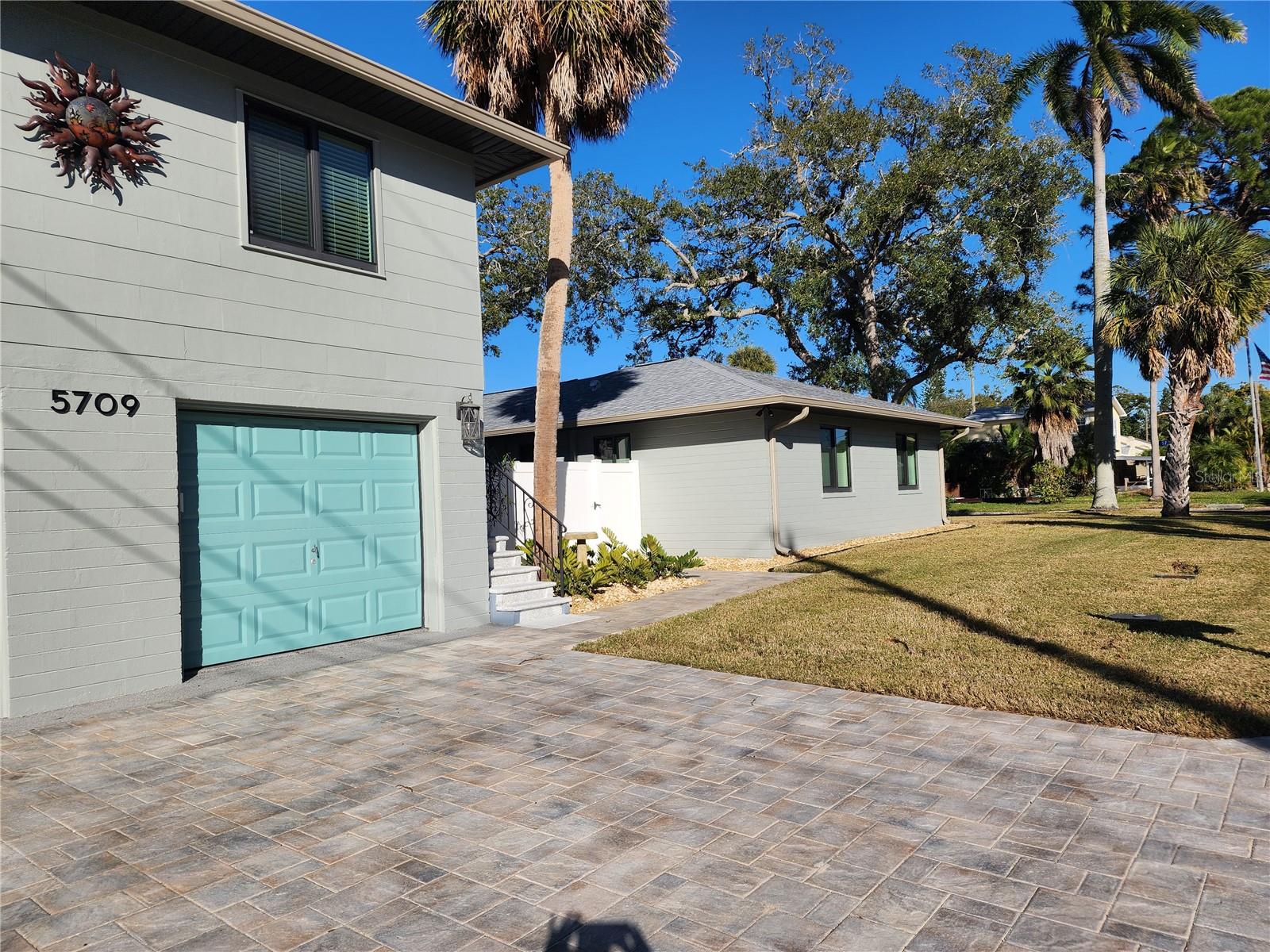 BOCA CEIGA PARK - Residential