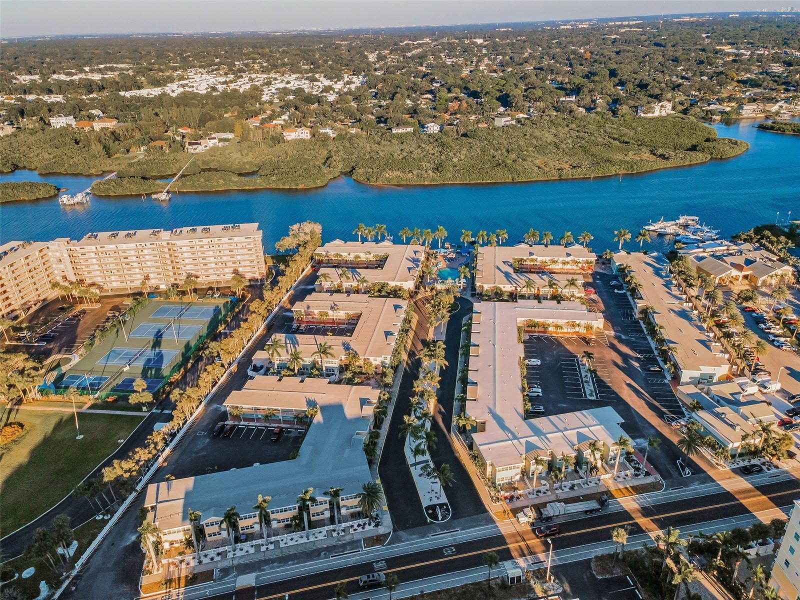 BAREFOOT BEACH RESORT OF INDIAN SHORES - Residential