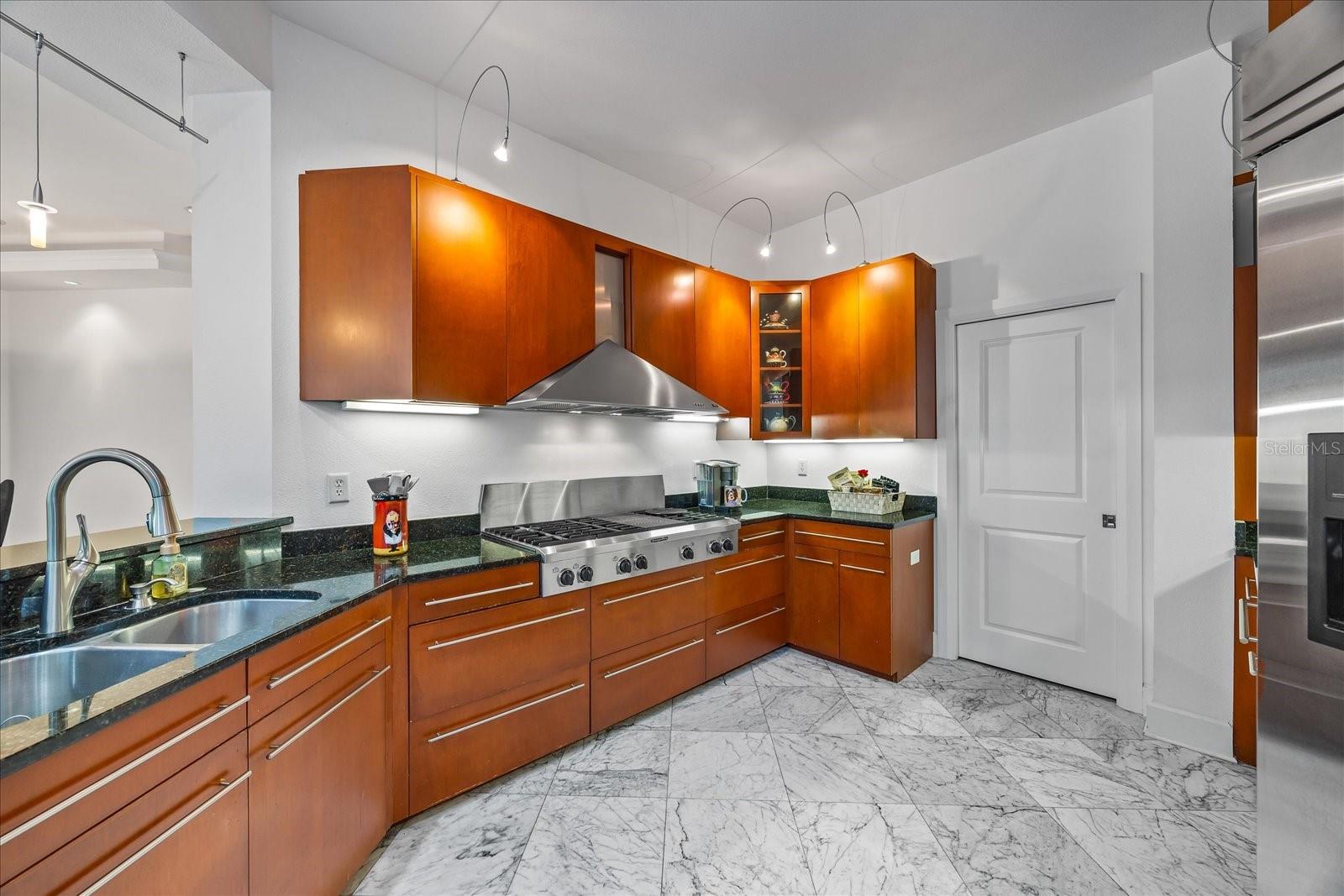 HIGHLANDS OF INNISBROOK - Residential