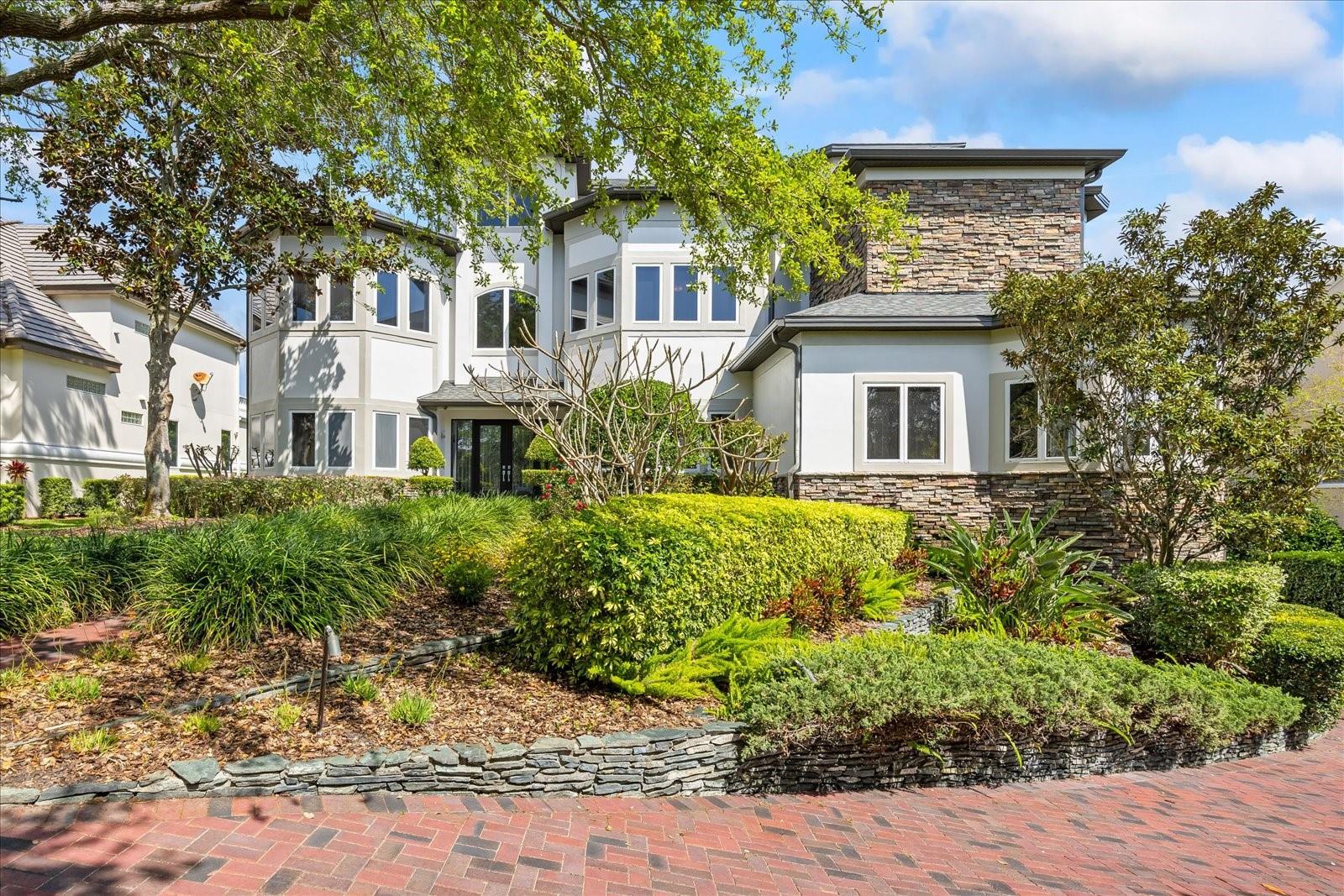 1058 ROUNDSTONE PLACE