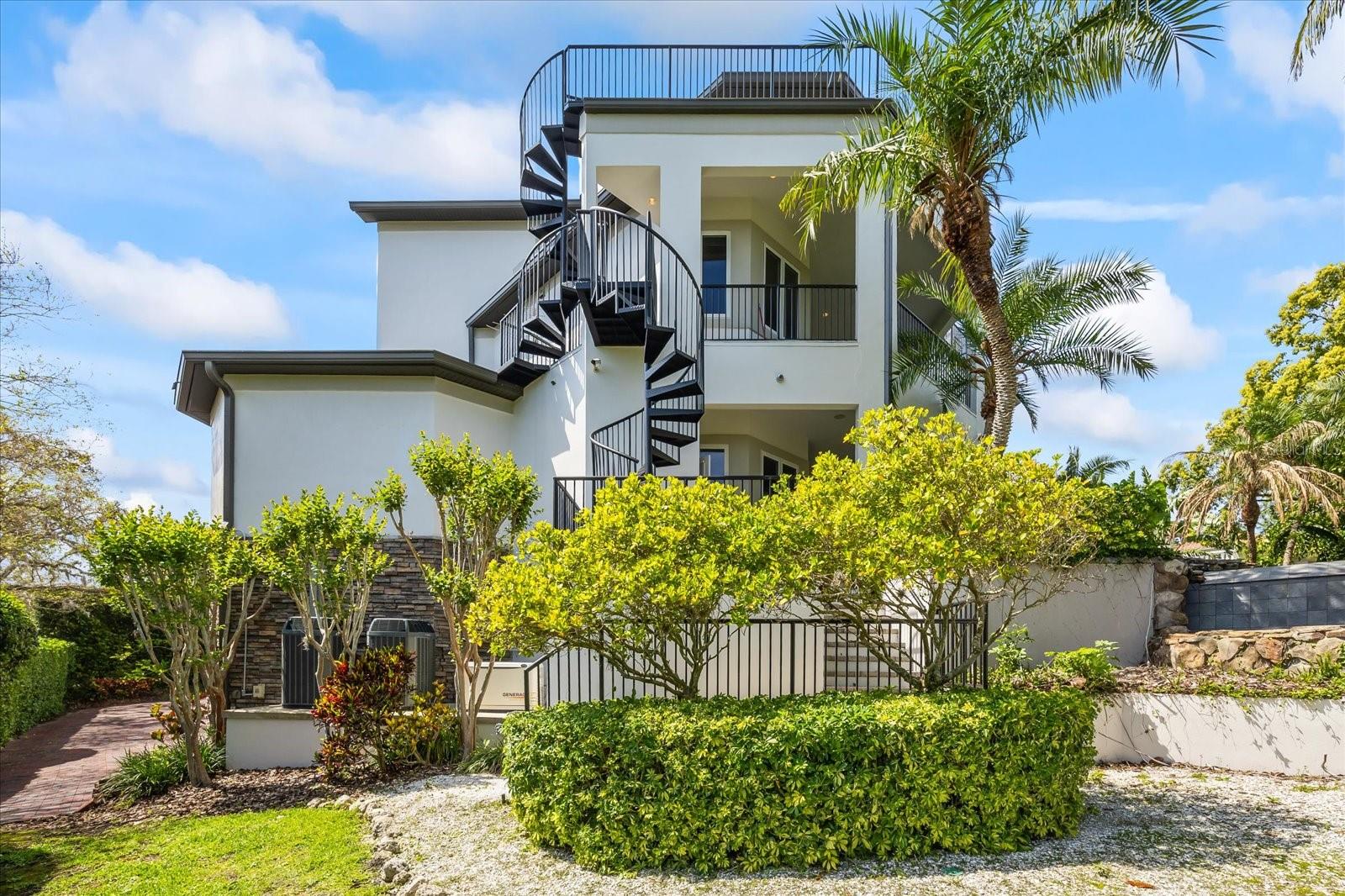 HIGHLANDS OF INNISBROOK - Residential