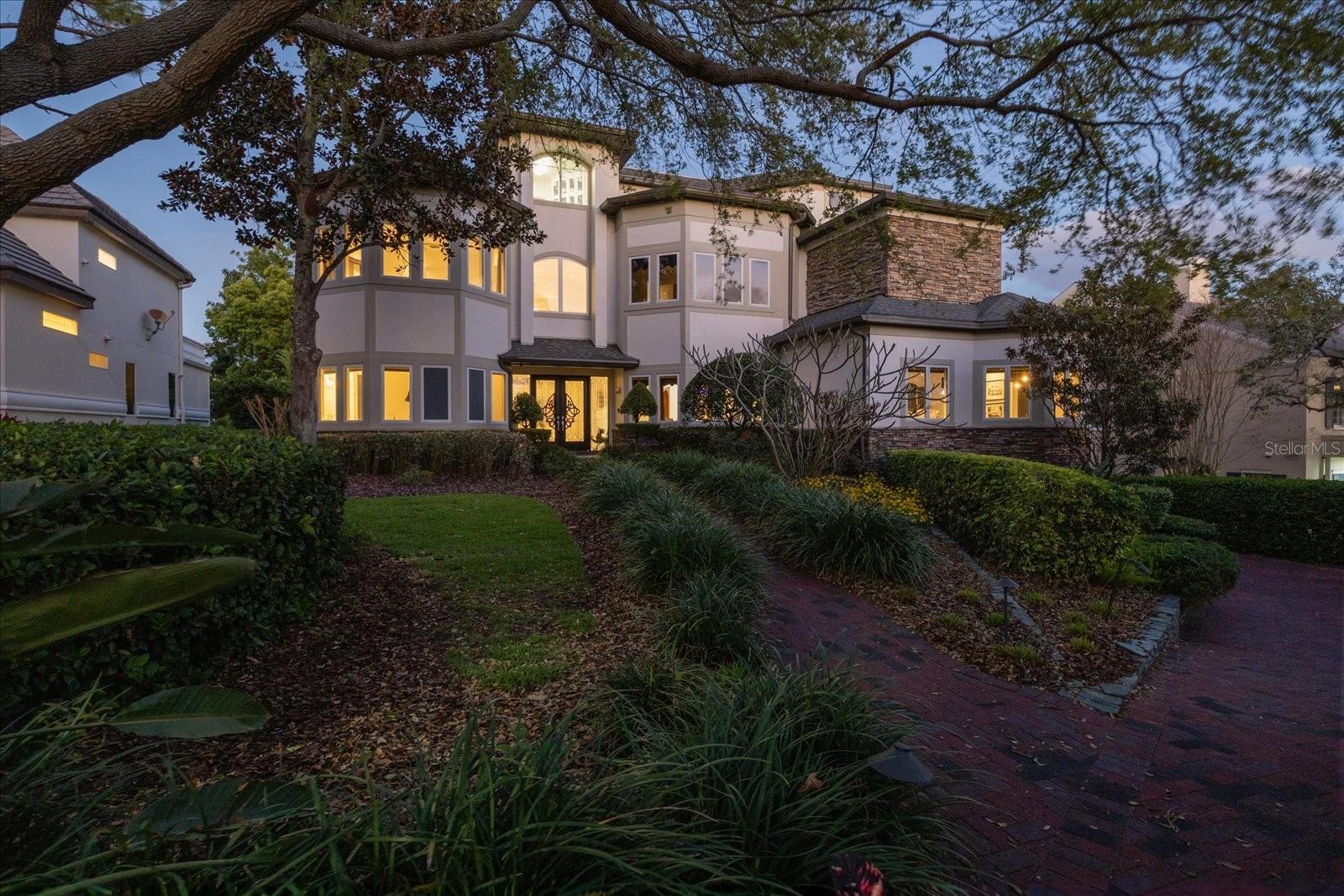 1058 ROUNDSTONE PLACE