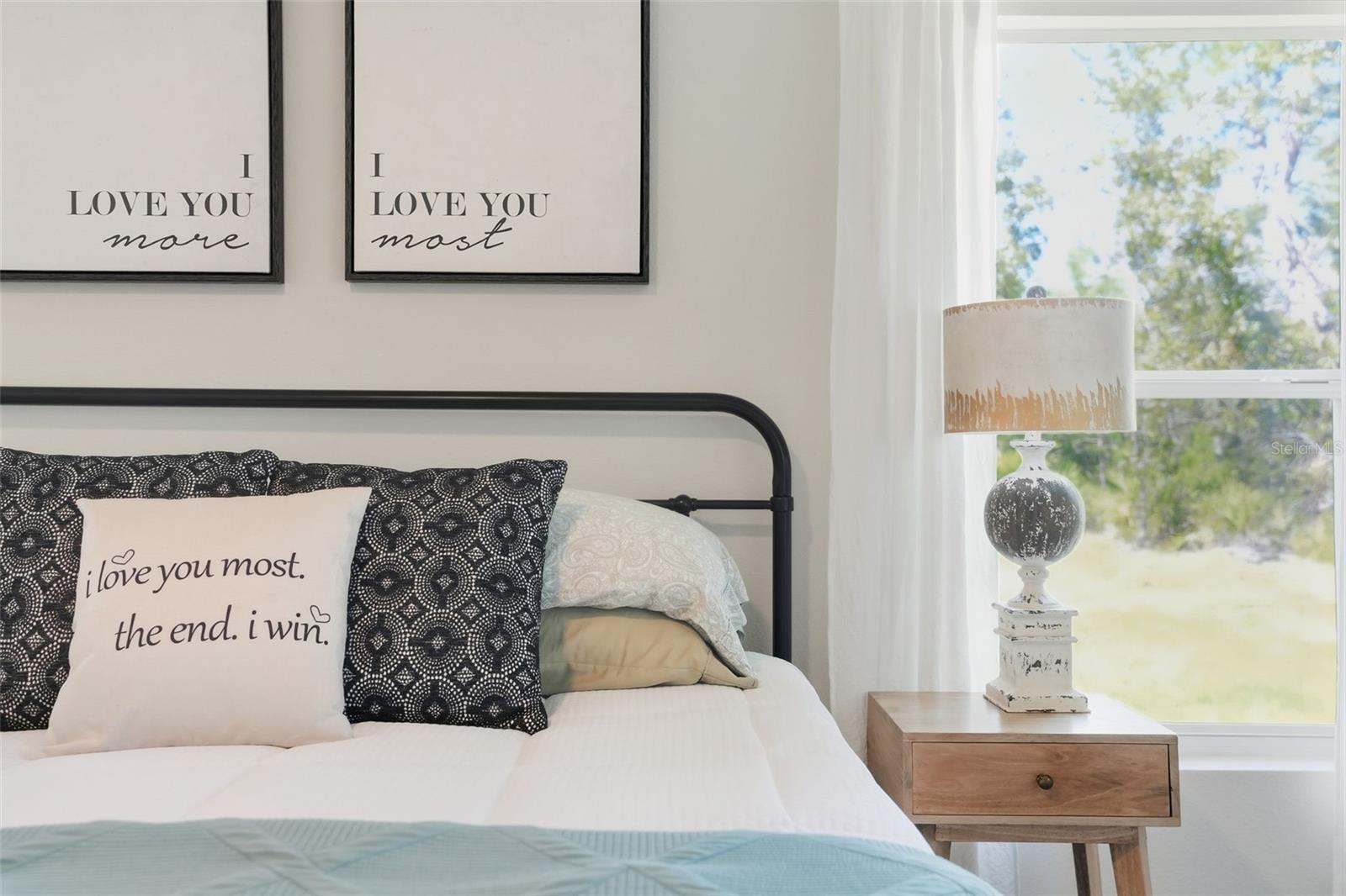 ROYAL HIGHLANDS - Residential