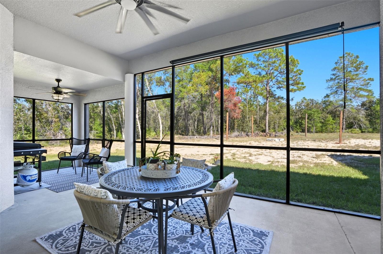 ROYAL HIGHLANDS - Residential