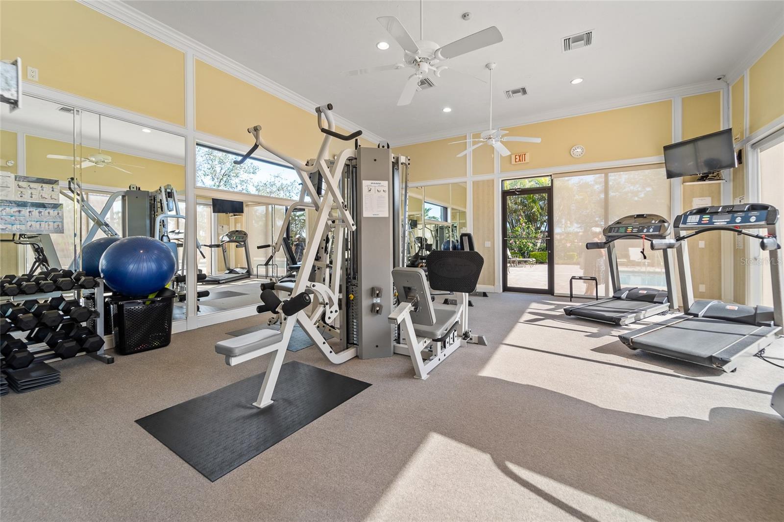 VINEYARDS OF SILVER OAK - Residential