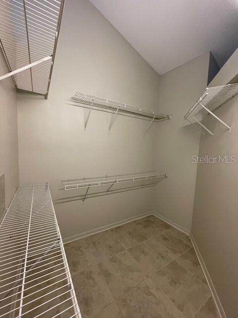 TWIN RIVERS SEC 3B UNIT 1 - Residential Lease