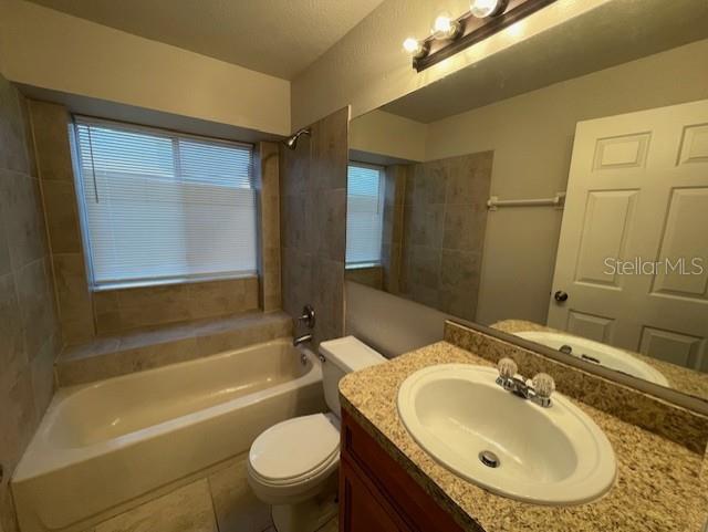 TWIN RIVERS SEC 3B UNIT 1 - Residential Lease