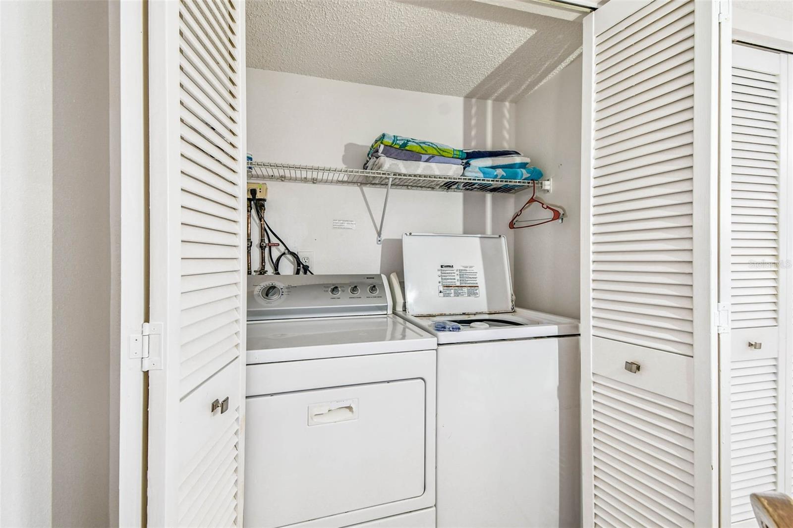 BEACH COTTAGE CONDO - Residential