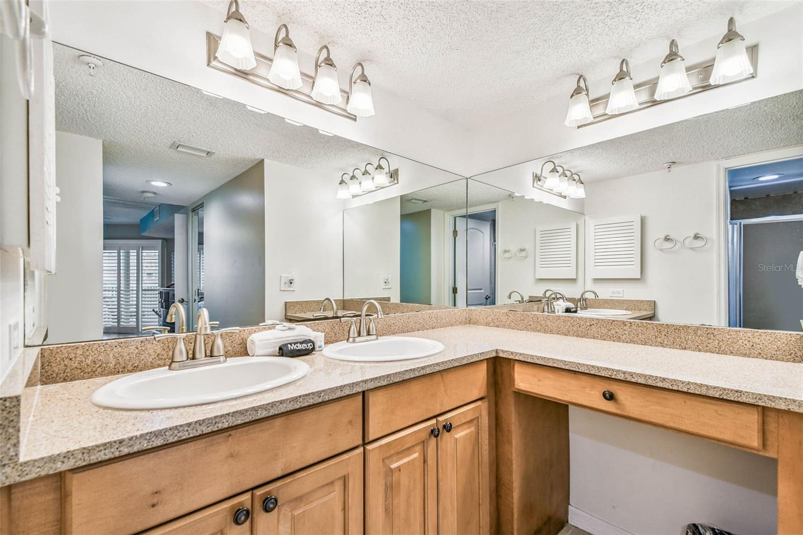 BEACH COTTAGE CONDO - Residential