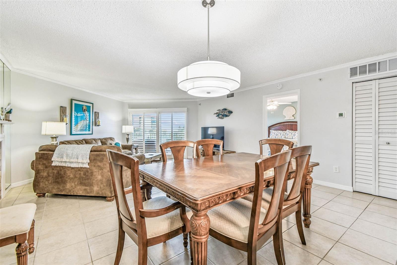 BEACH COTTAGE CONDO - Residential