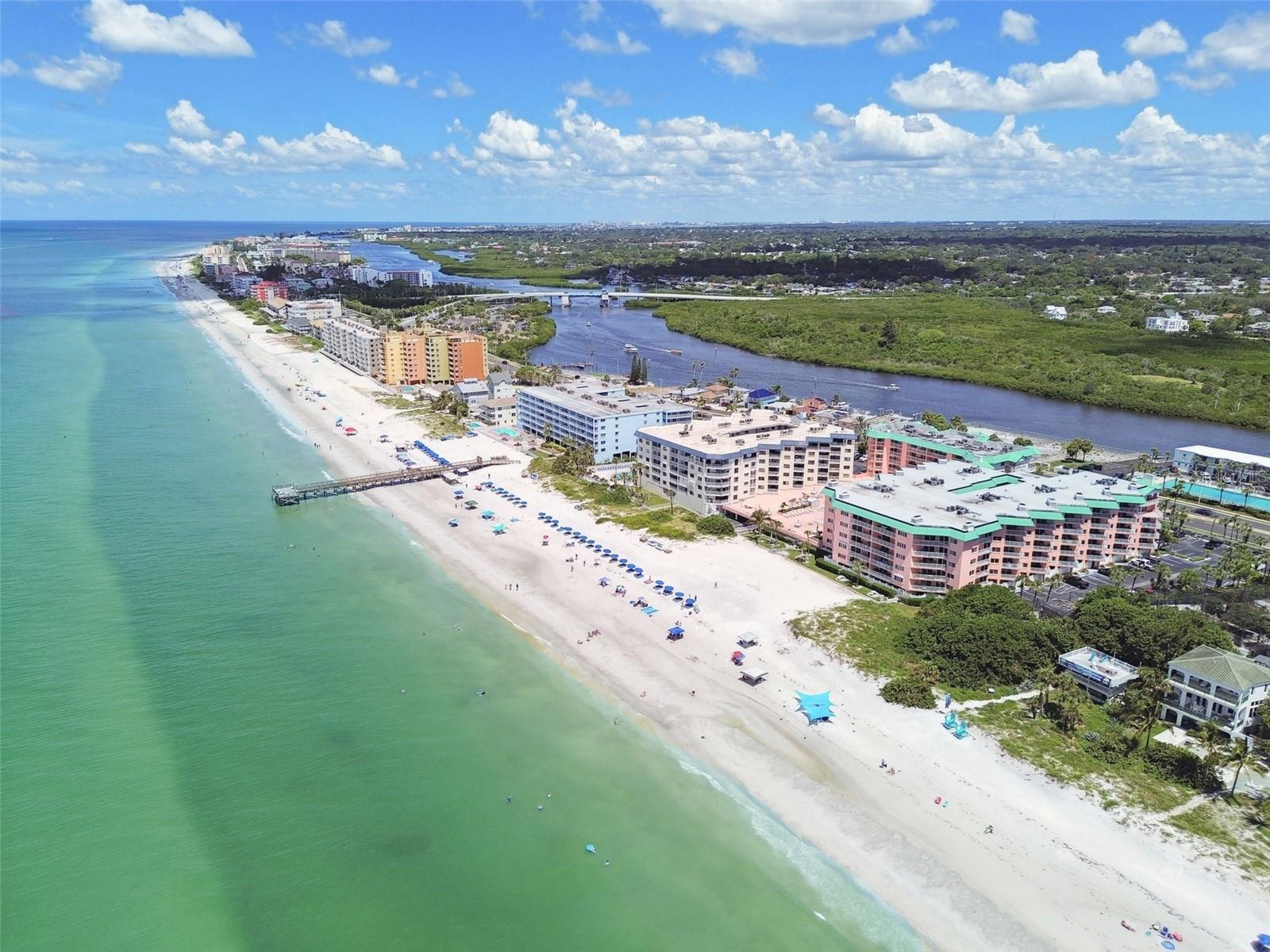 BEACH COTTAGE CONDO - Residential