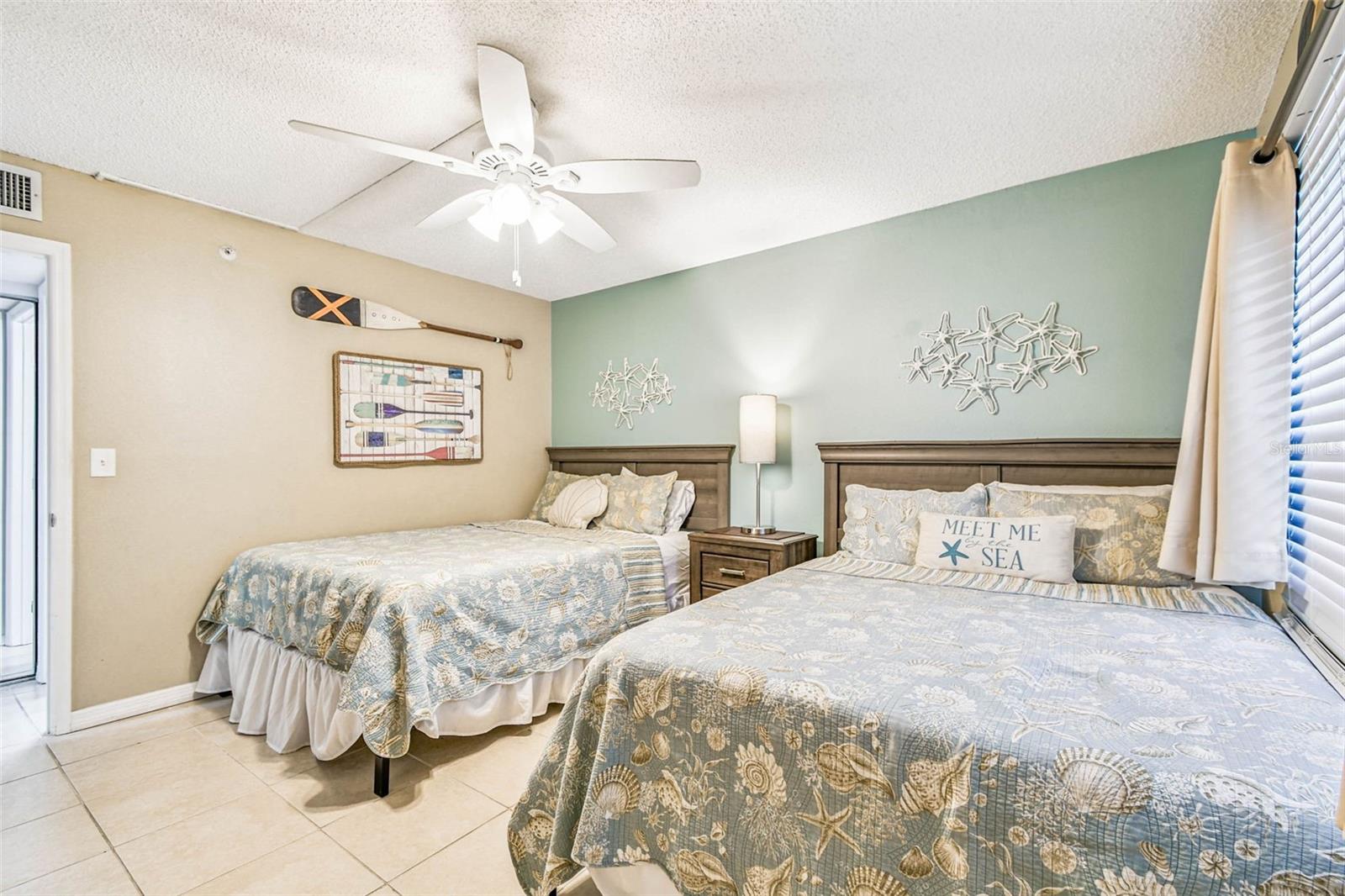 BEACH COTTAGE CONDO - Residential