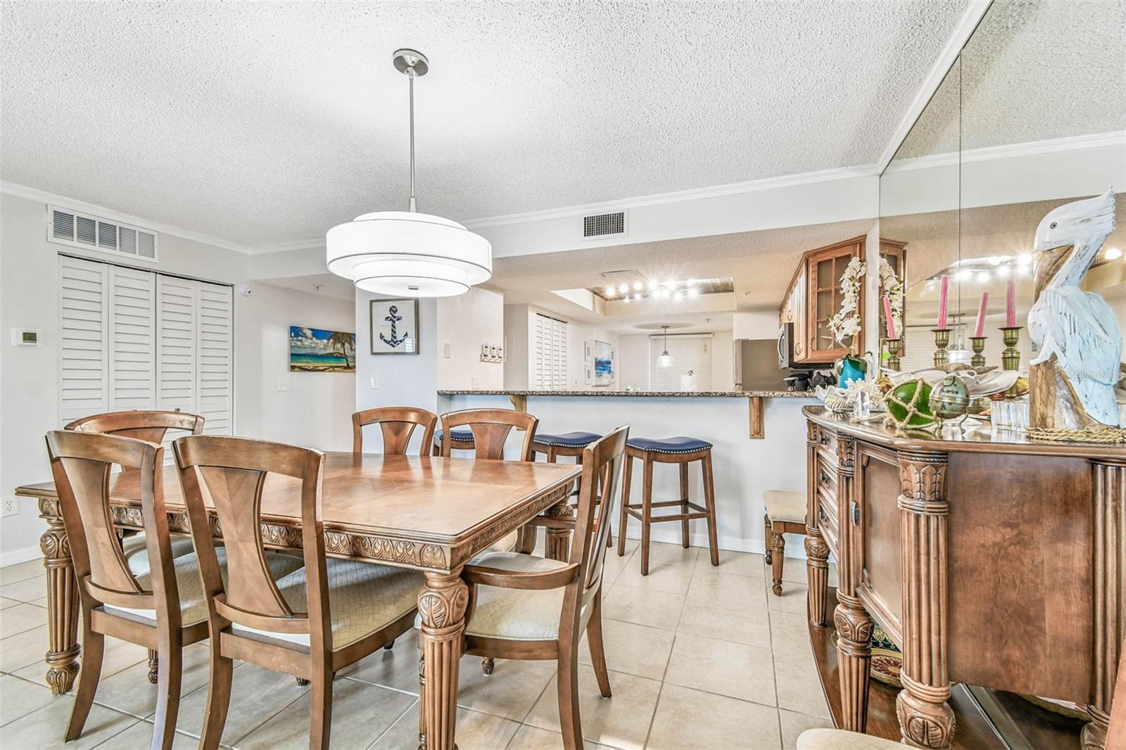 BEACH COTTAGE CONDO - Residential