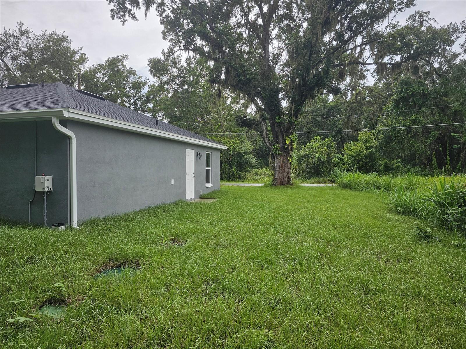 MIDWAY GARDENS - Residential