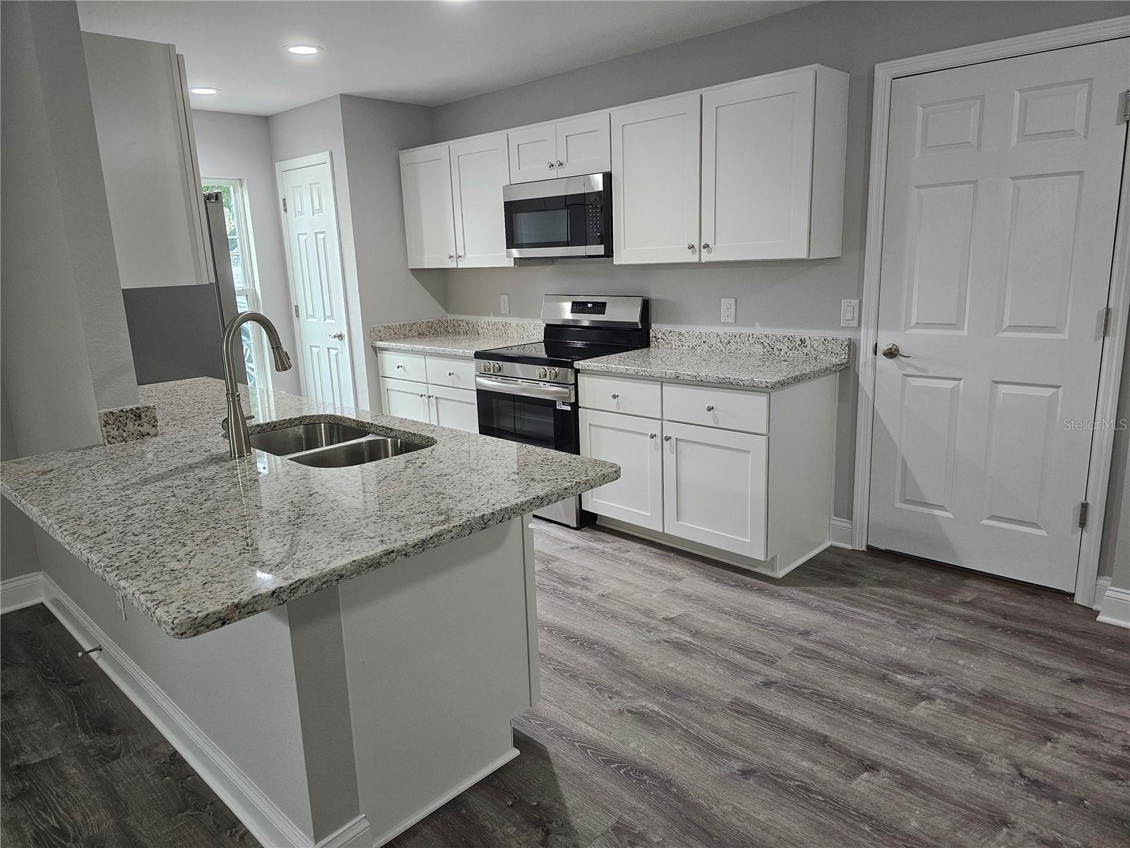 MIDWAY GARDENS - Residential