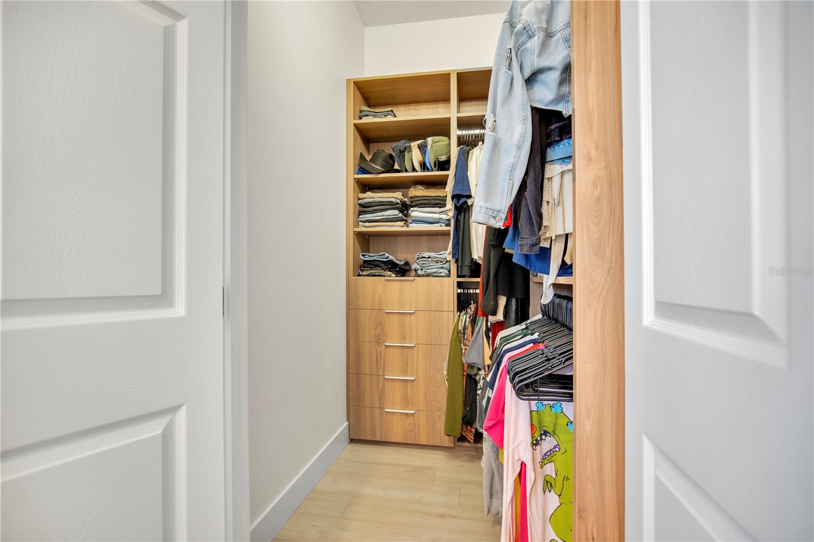 BALDWIN PARK UNIT 3 REP 1 - Residential Income