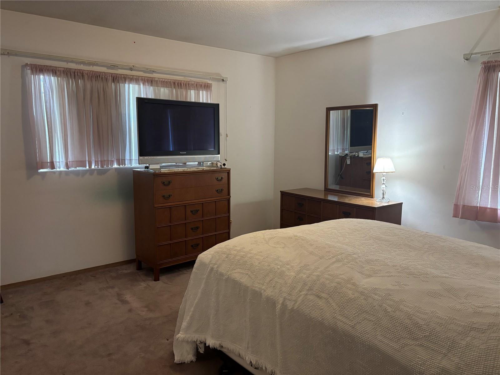 JASMINE LAKES - Residential