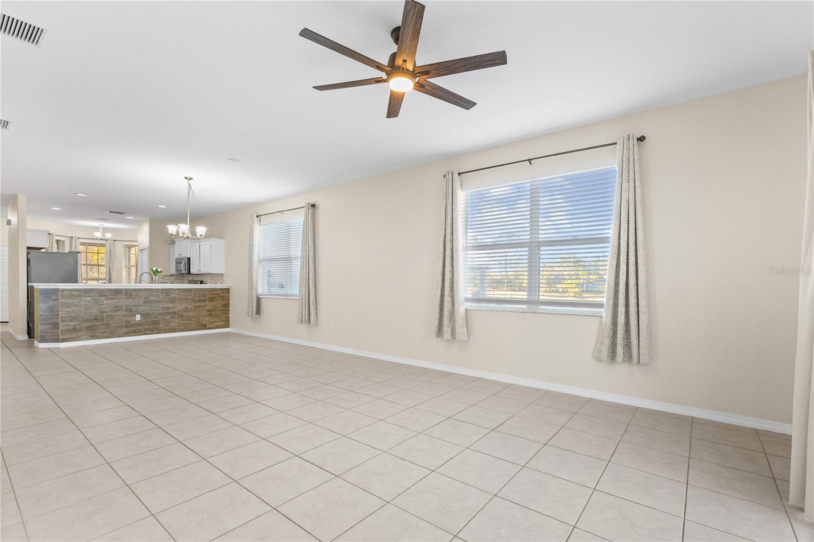 LIGHTHOUSE COVE AT HERITAGE HARBOUR UN 1 - Residential