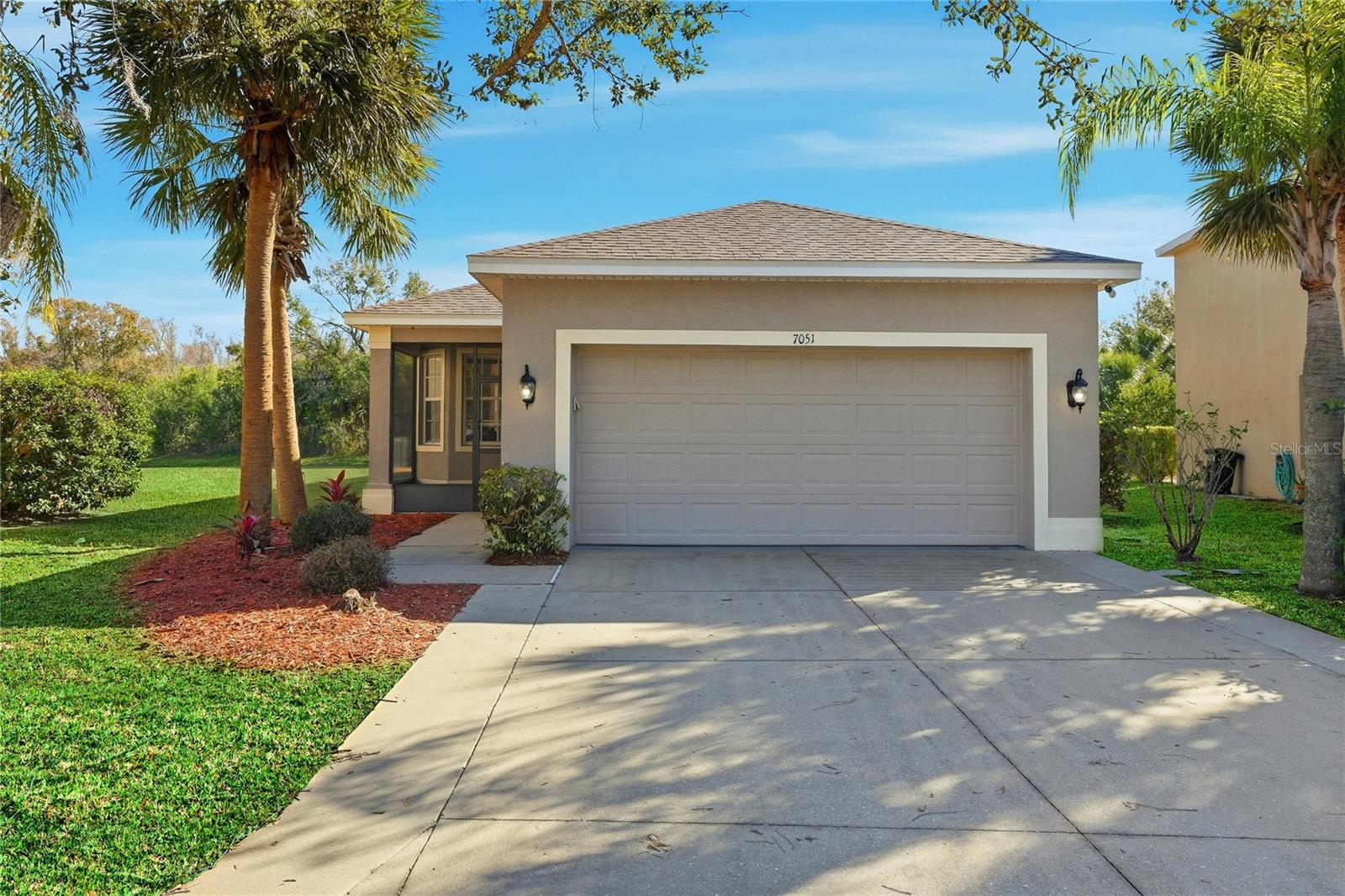 LIGHTHOUSE COVE AT HERITAGE HARBOUR UN 1 - Residential