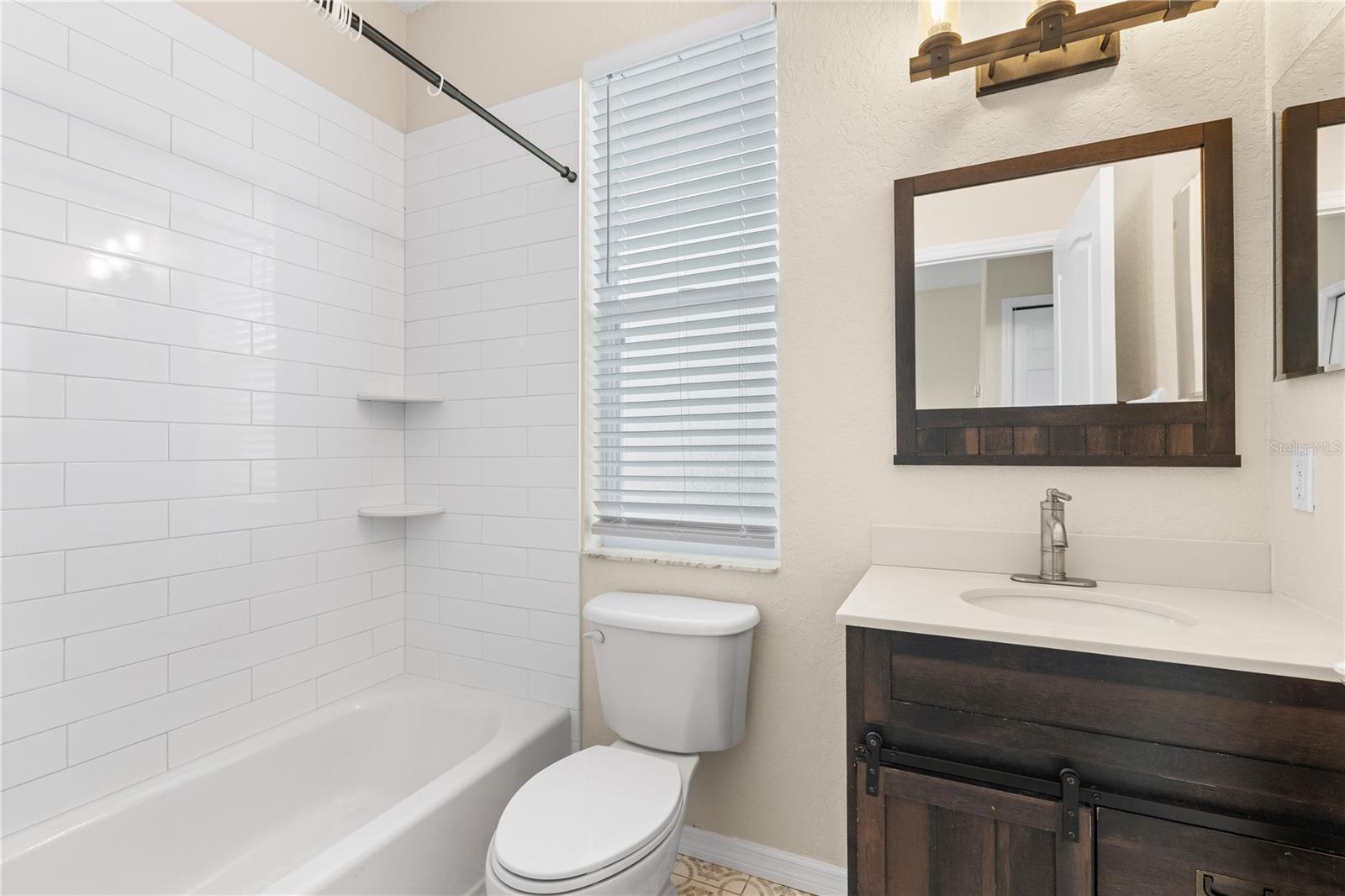 LIGHTHOUSE COVE AT HERITAGE HARBOUR UN 1 - Residential