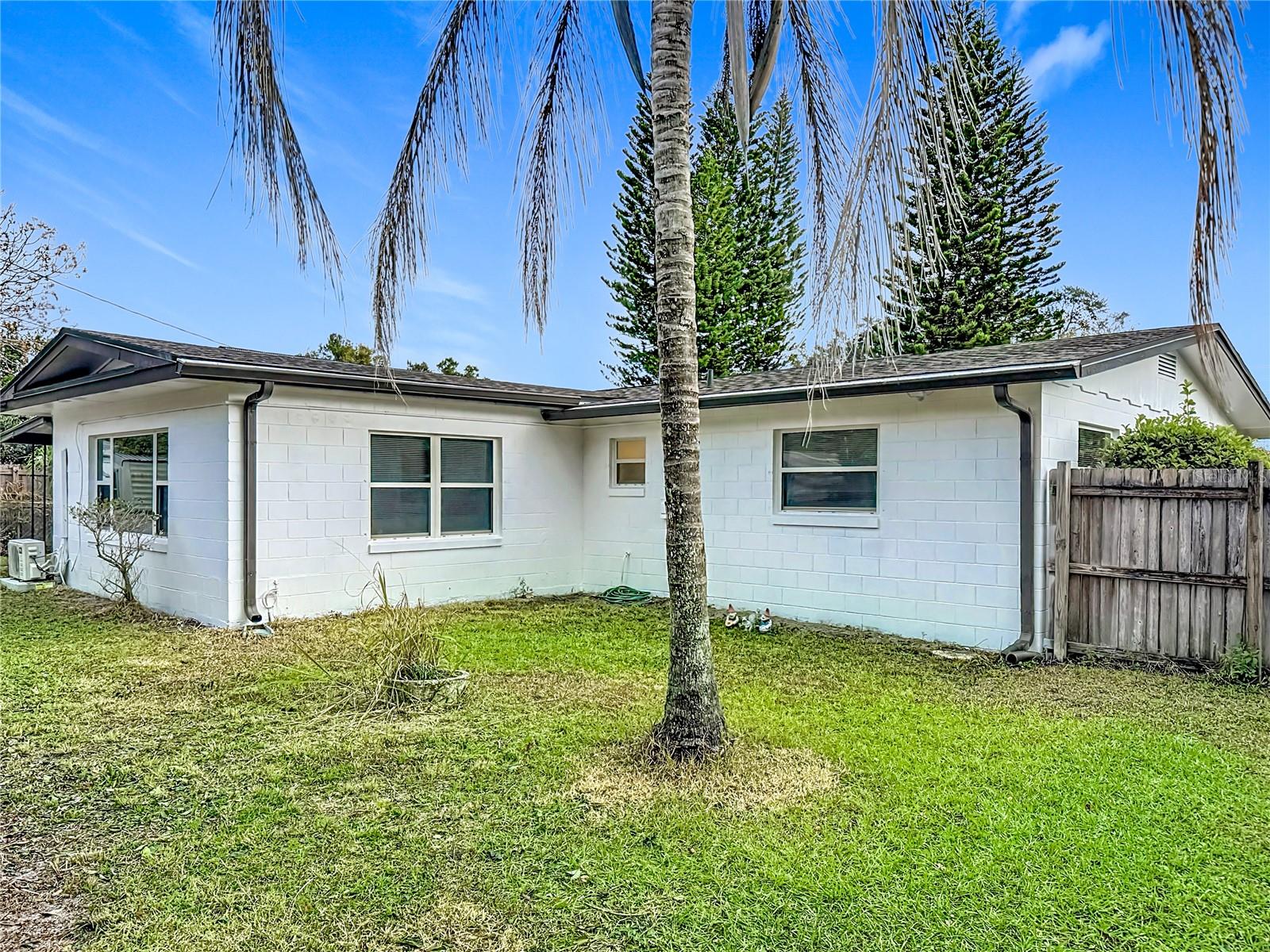 COUNTRY CLUB HEIGHTS UNIT 1 - Residential