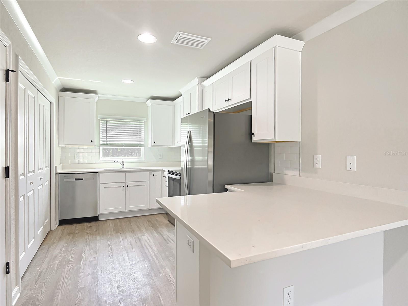 CITRUS SPGS UNIT 01 - Residential Income