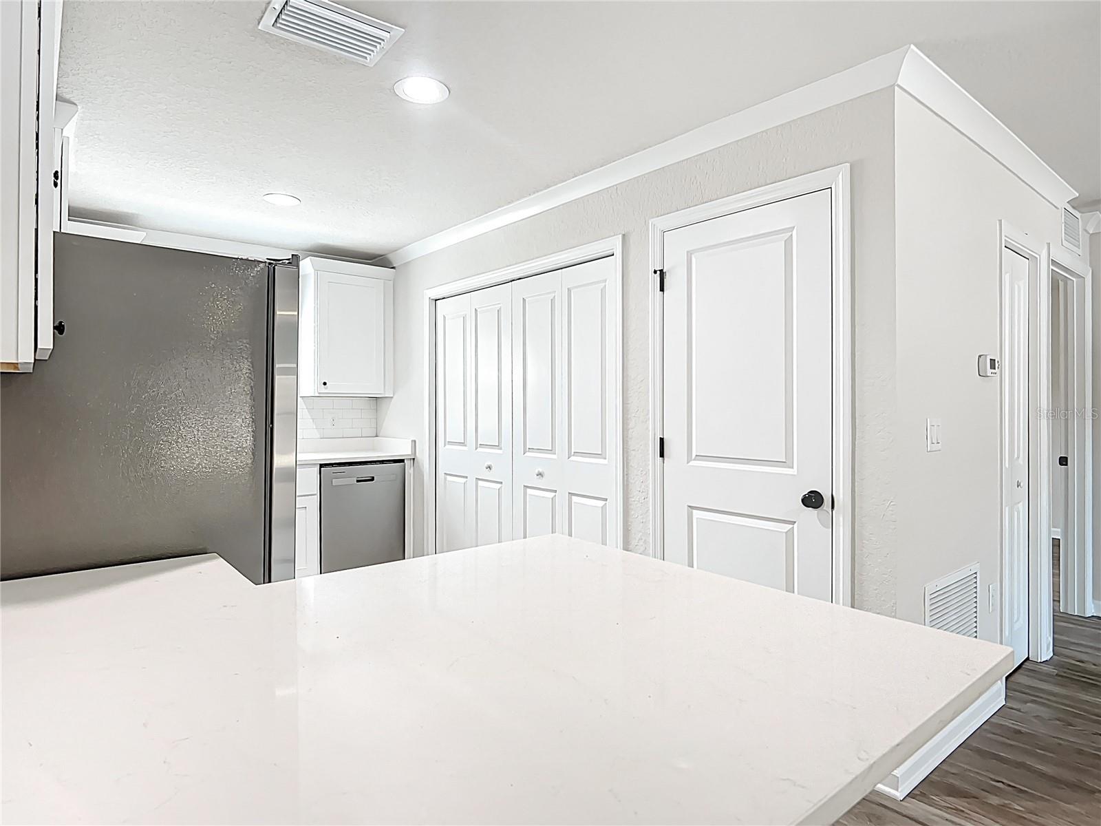 CITRUS SPGS UNIT 01 - Residential Income