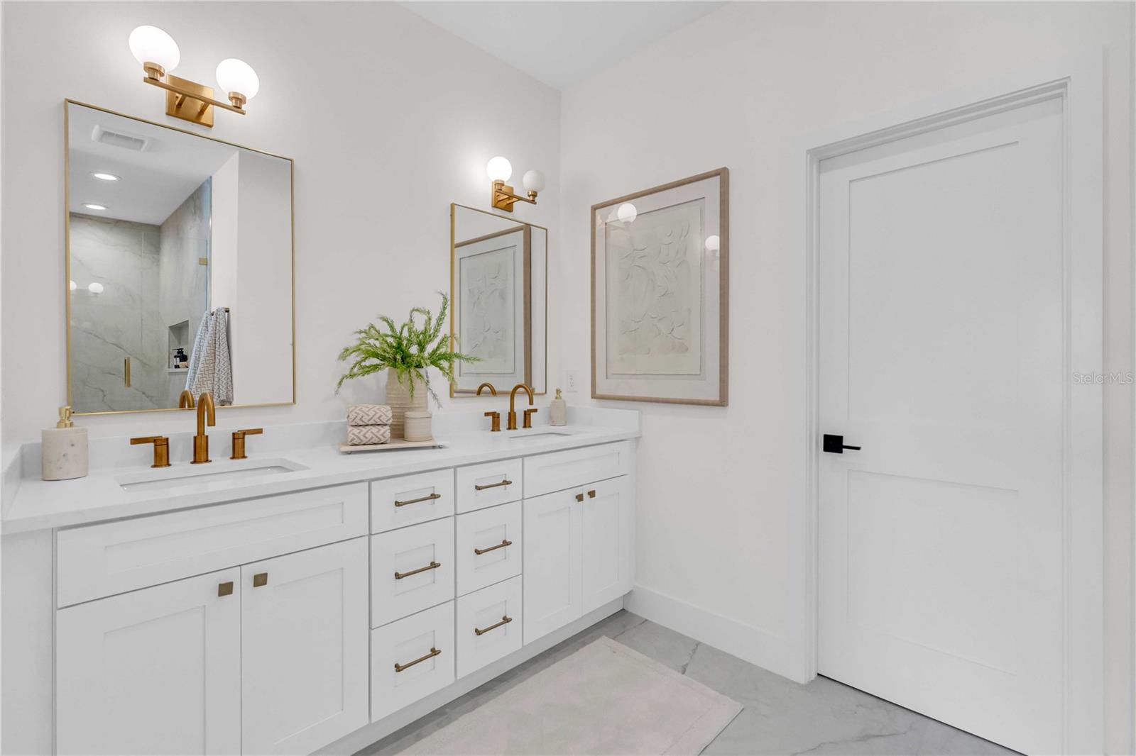 THE HARPER AND THE SAMSON - Residential Lease