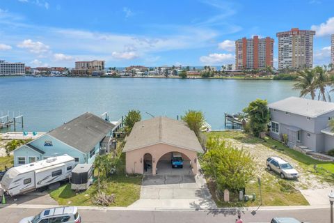 623 180TH AVENUE E REDINGTON SHORES FL 33708