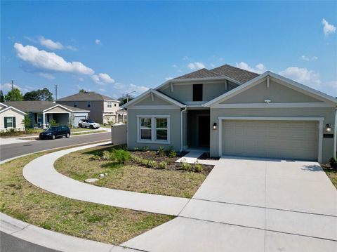 A home in DAVENPORT