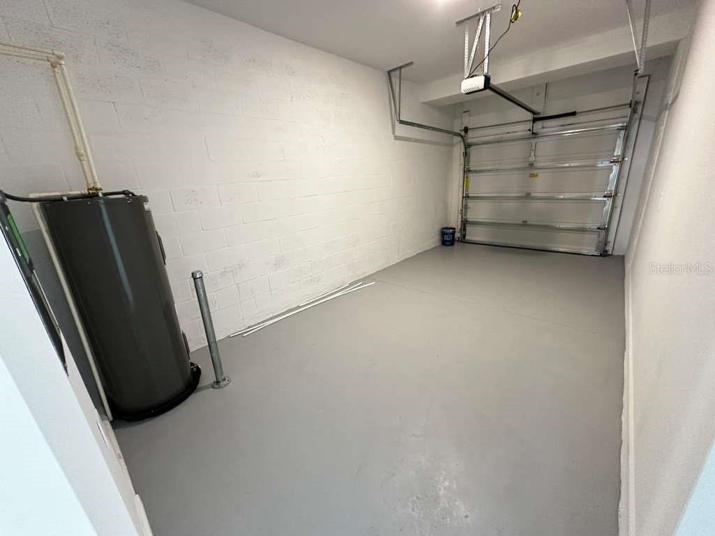 WESTVIEW POD A PH 3 - Residential Lease