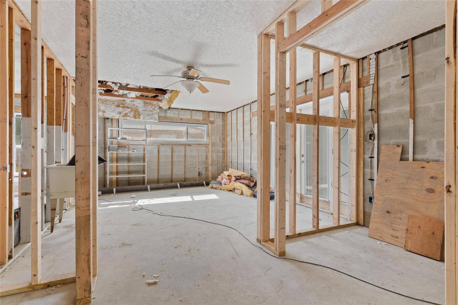 LAKEWOOD - Residential