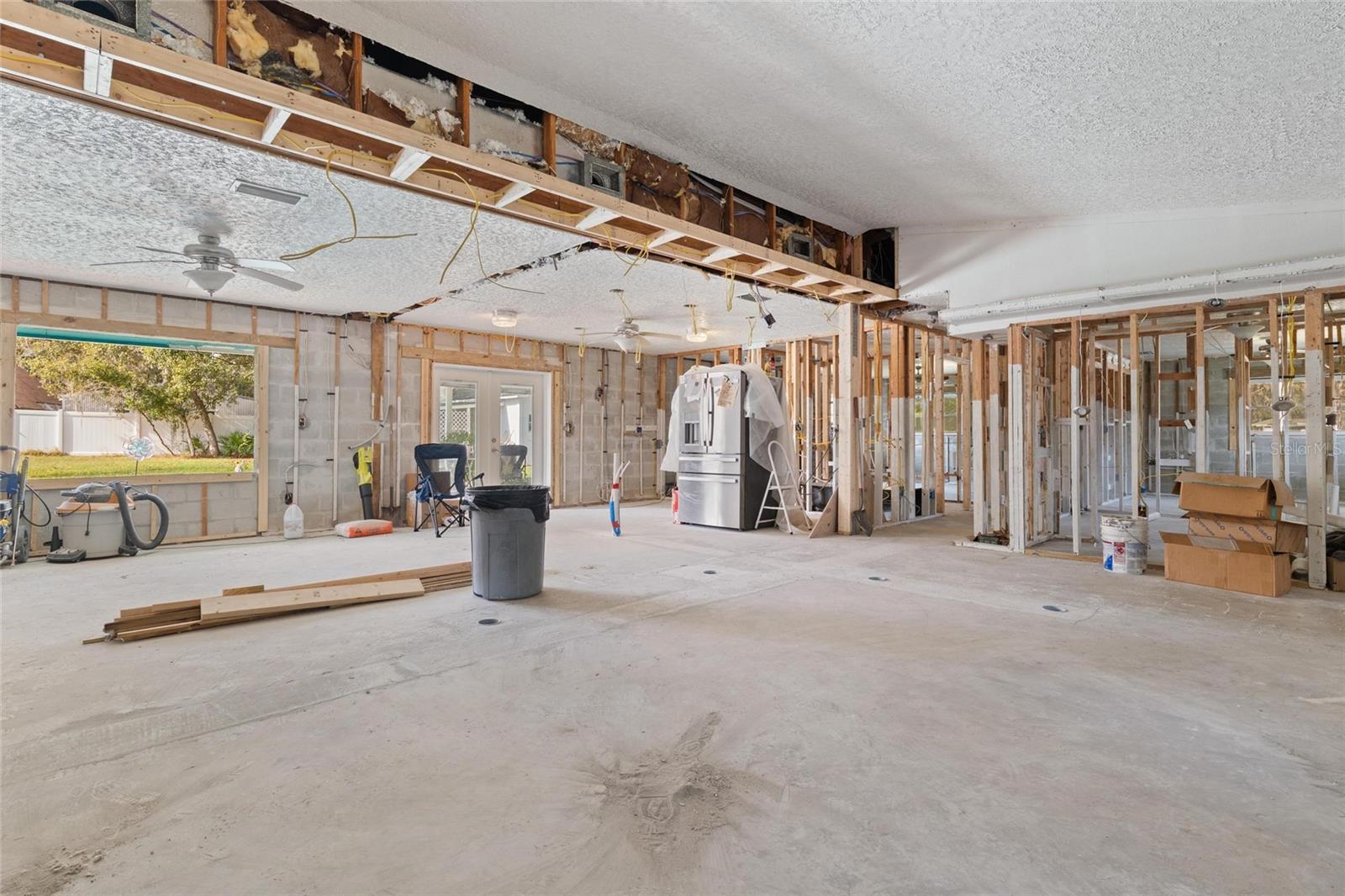 LAKEWOOD - Residential