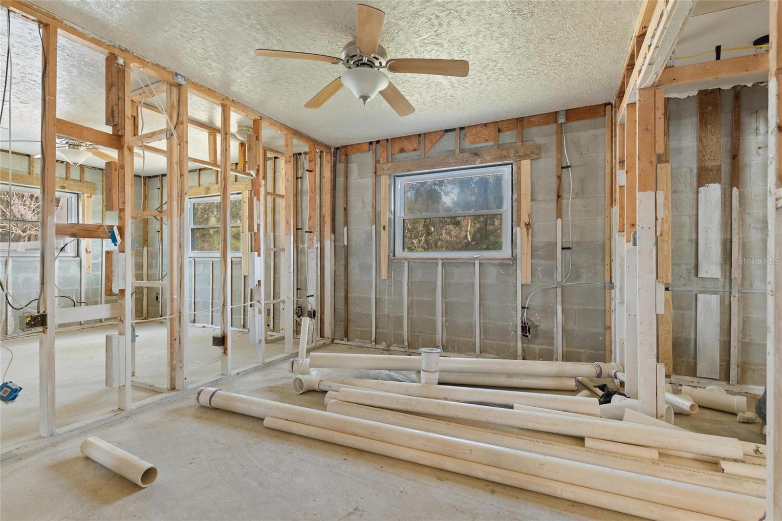 LAKEWOOD - Residential