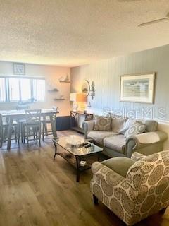 EDGEWATER VILLAGE - Residential