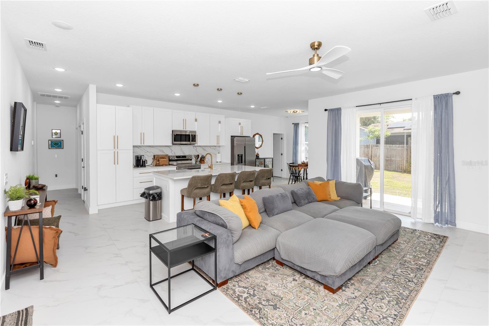 DELTONA LAKES UNIT 41 - Residential