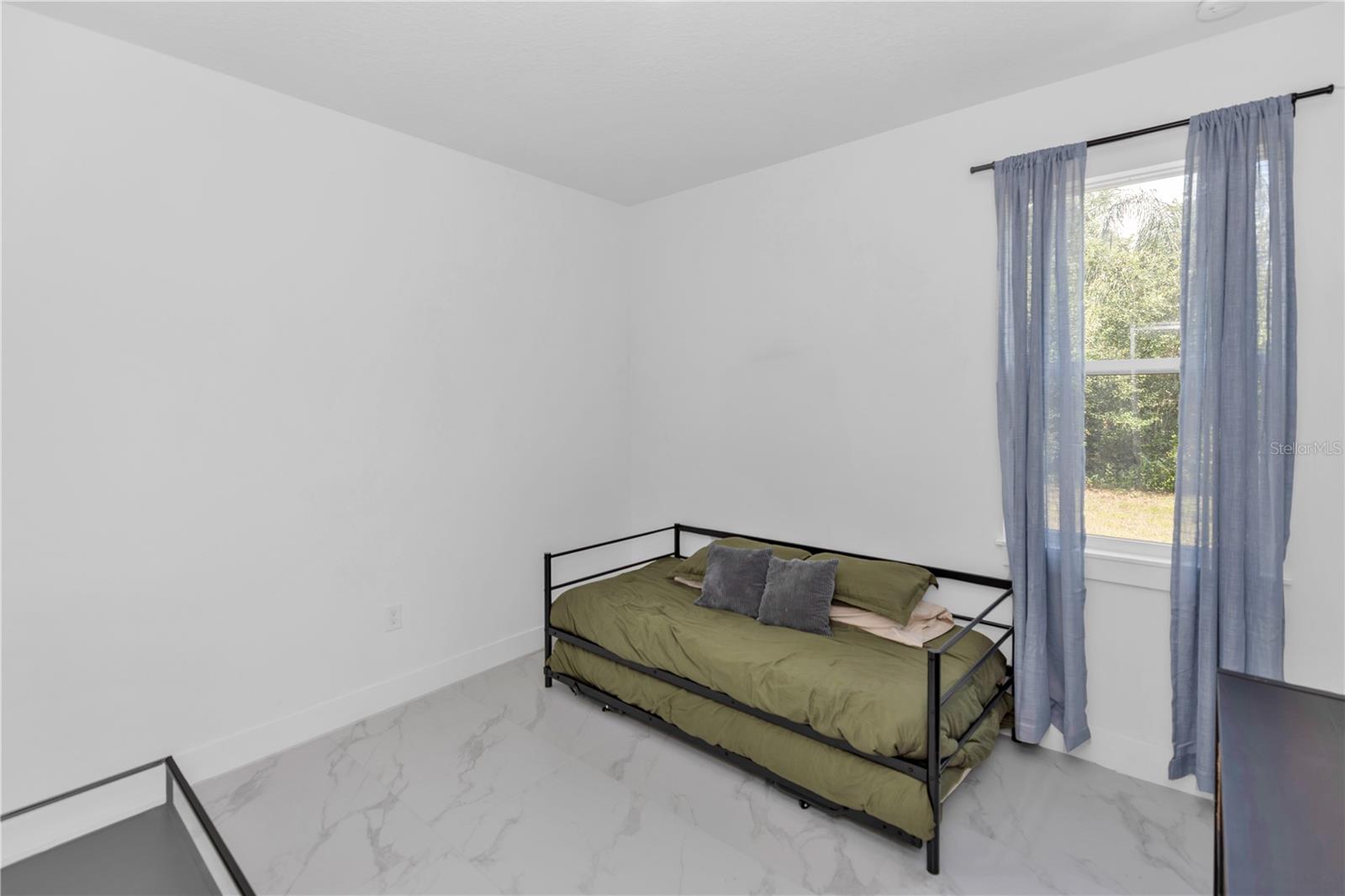 DELTONA LAKES UNIT 41 - Residential
