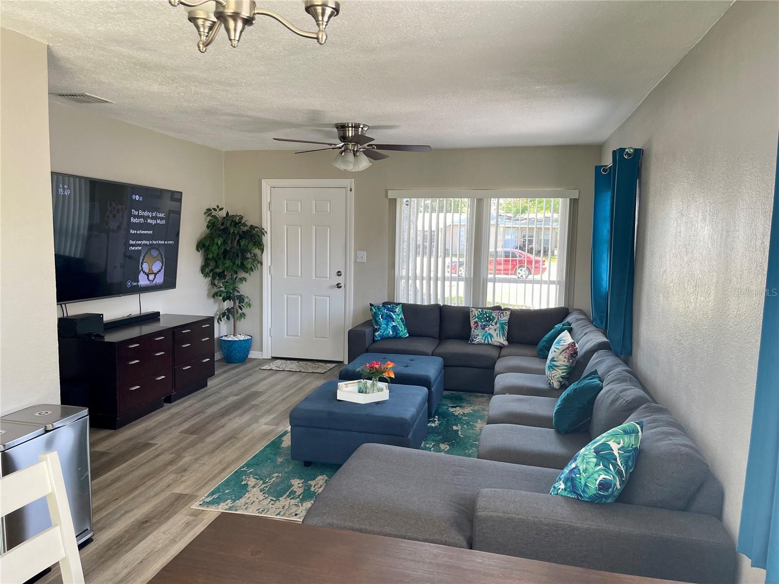 TANGELO PARK SEC 03 - Residential