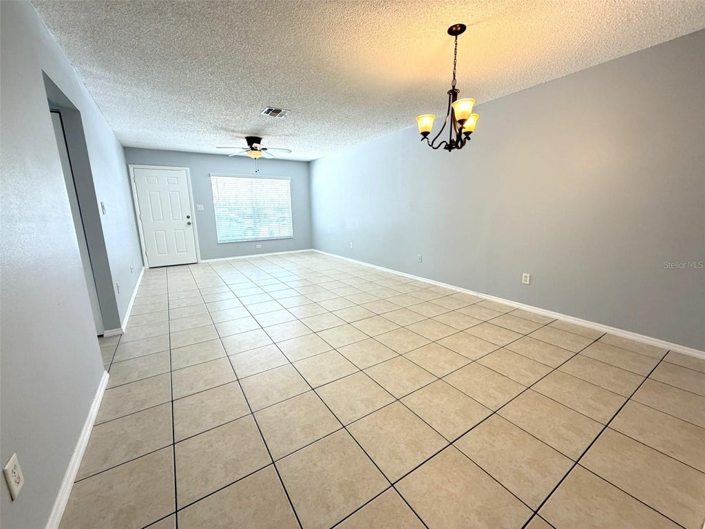 Photo of 546 Pigeon Circle, Orlando, FL 32825 (MLS # S5157489)