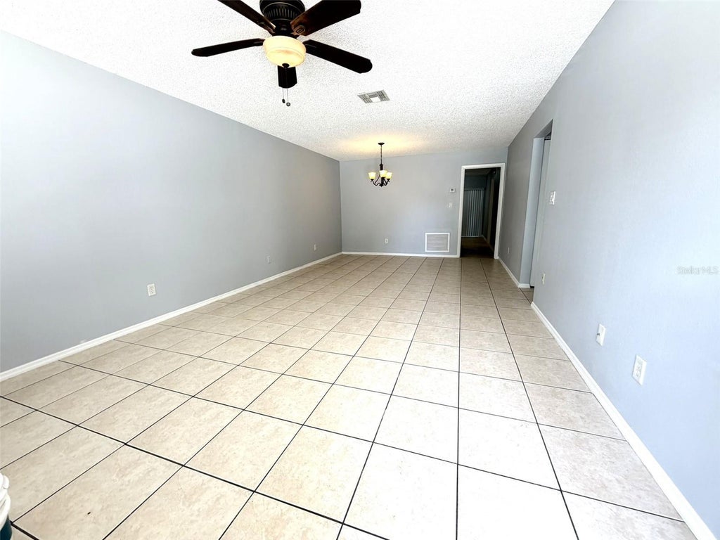 Photo of 546 Pigeon Circle, Orlando, FL 32825 (MLS # S5157489)
