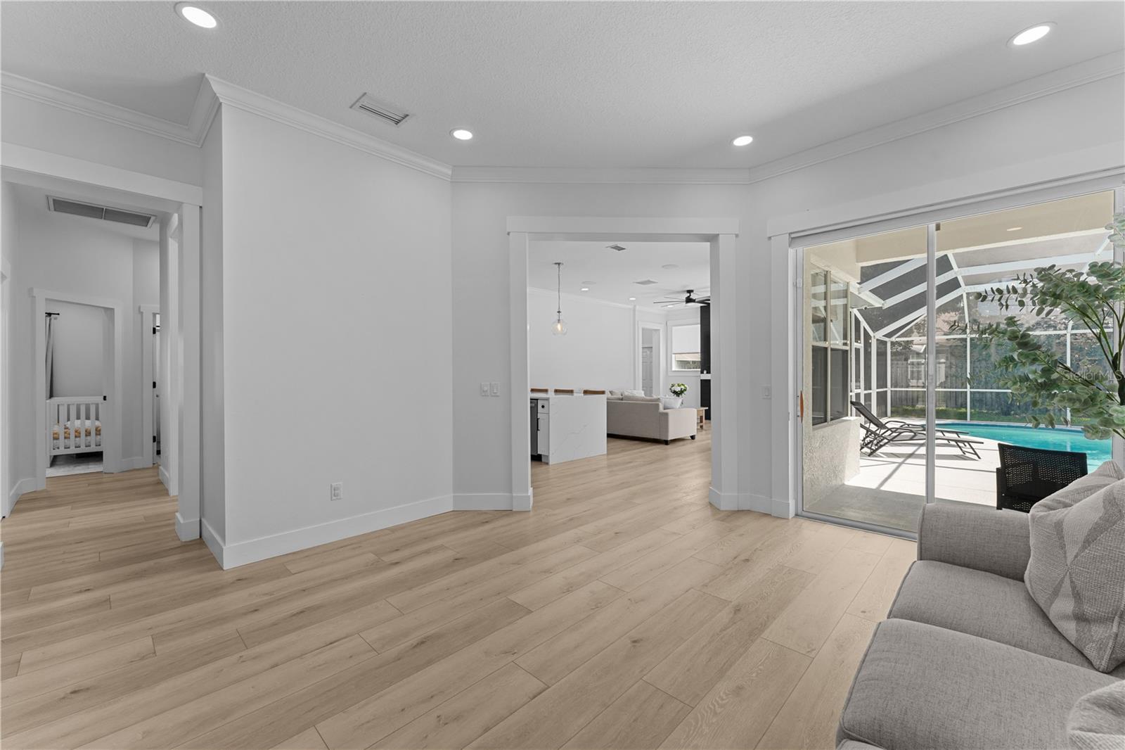 403 CARRIAGE HOUSE LANE