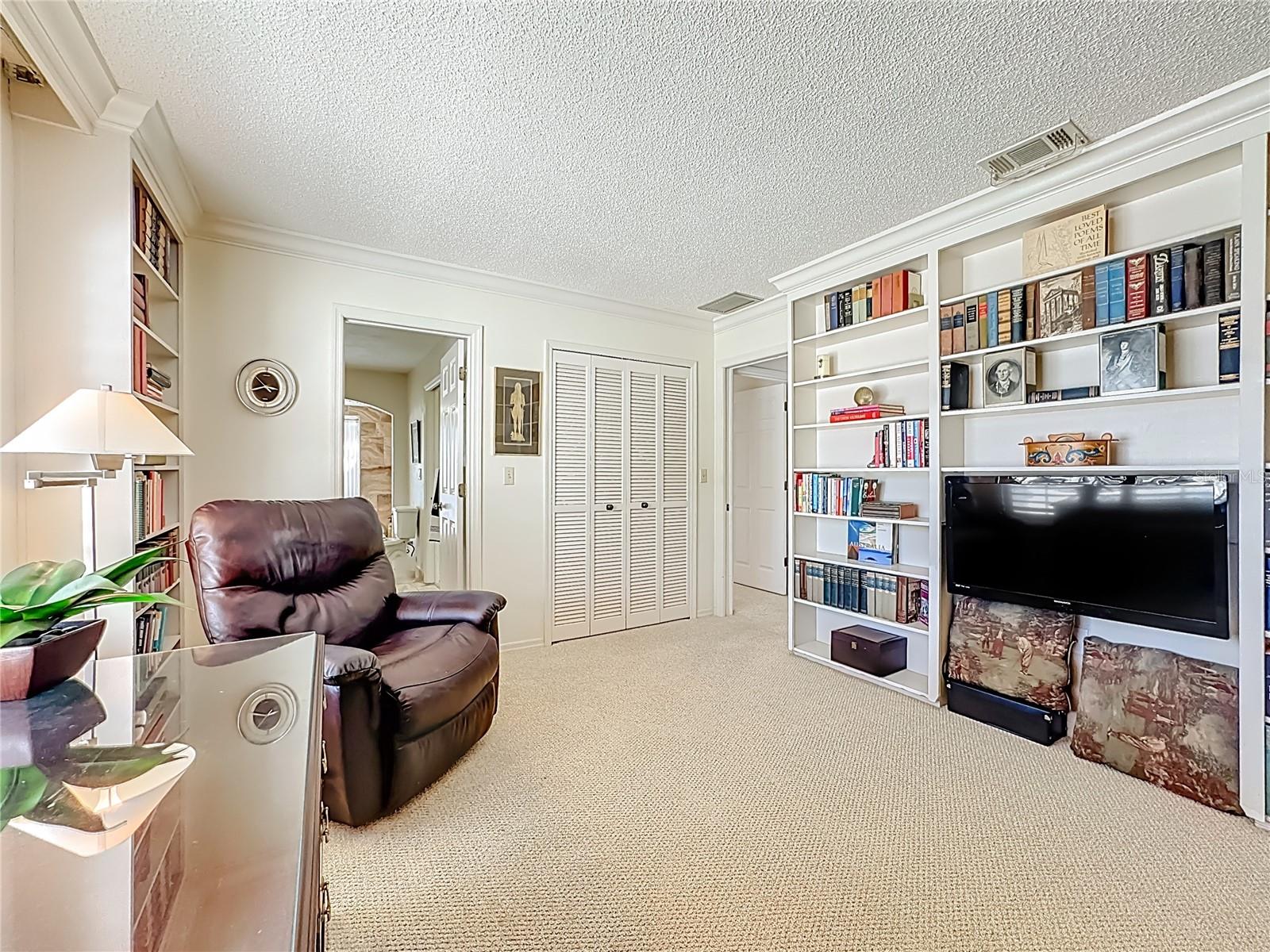 THE MEADOWS - Residential