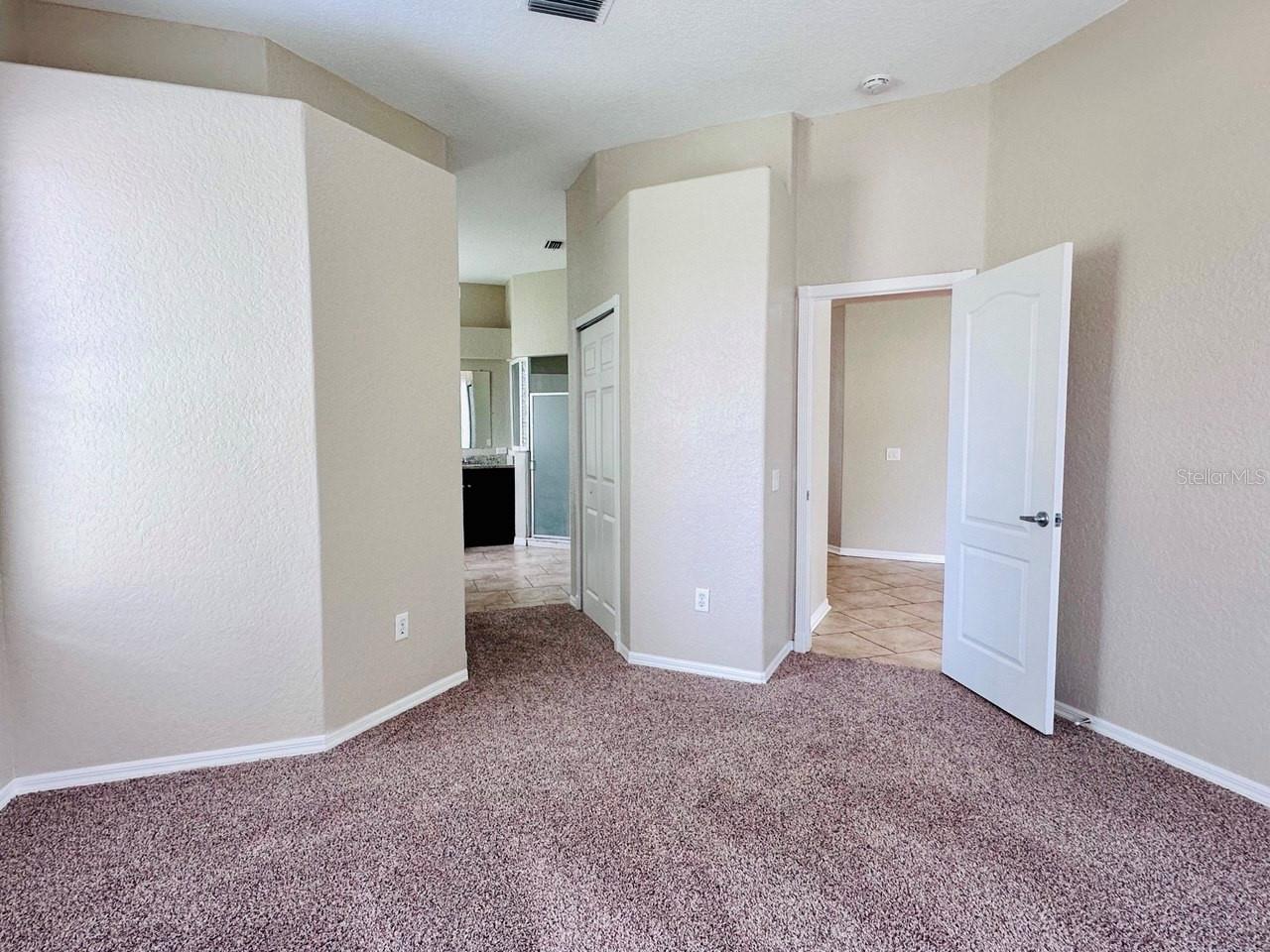 BLOOMINGDALE SEC J J - Residential