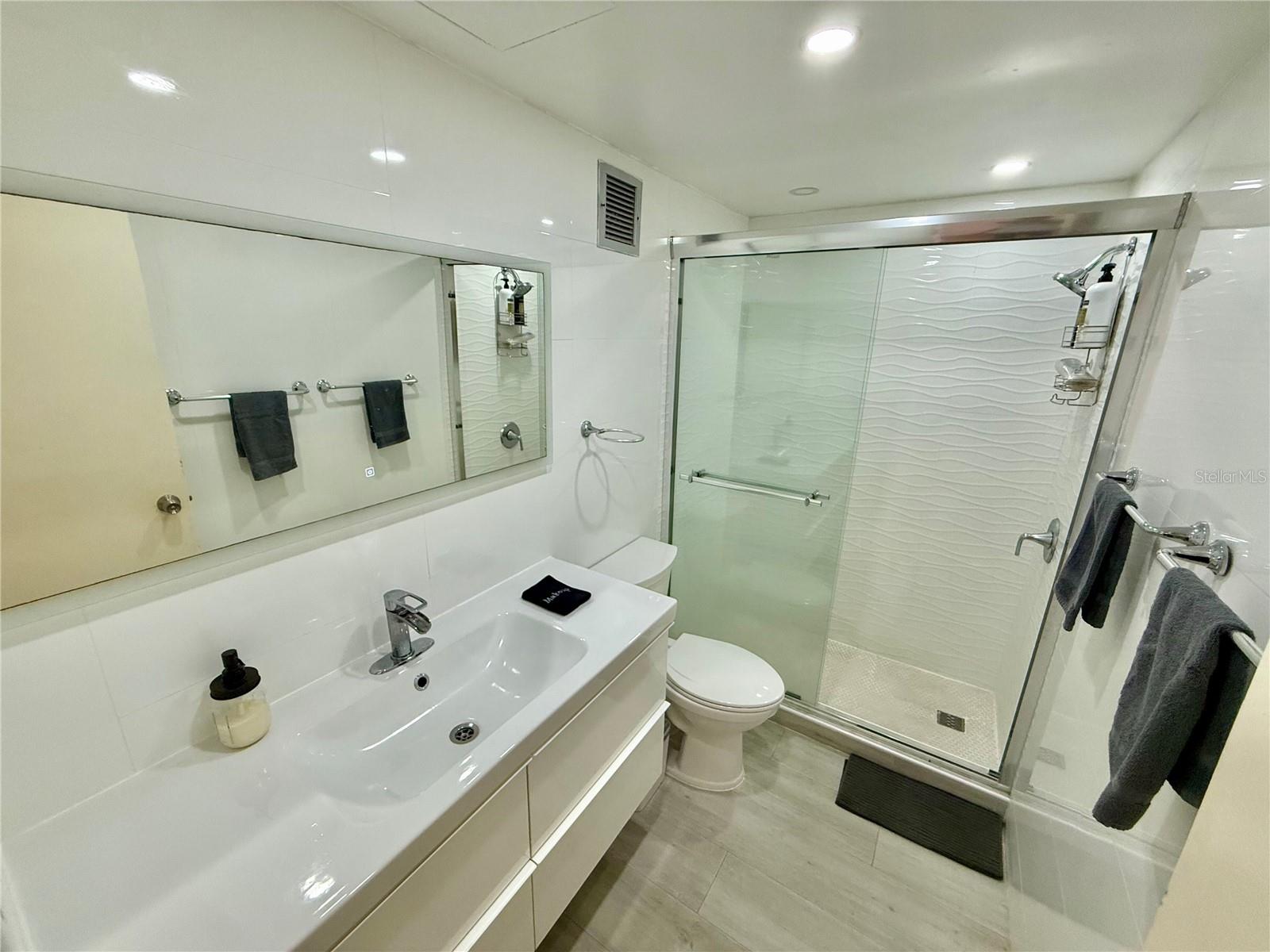 HARBOURSIDE - Residential