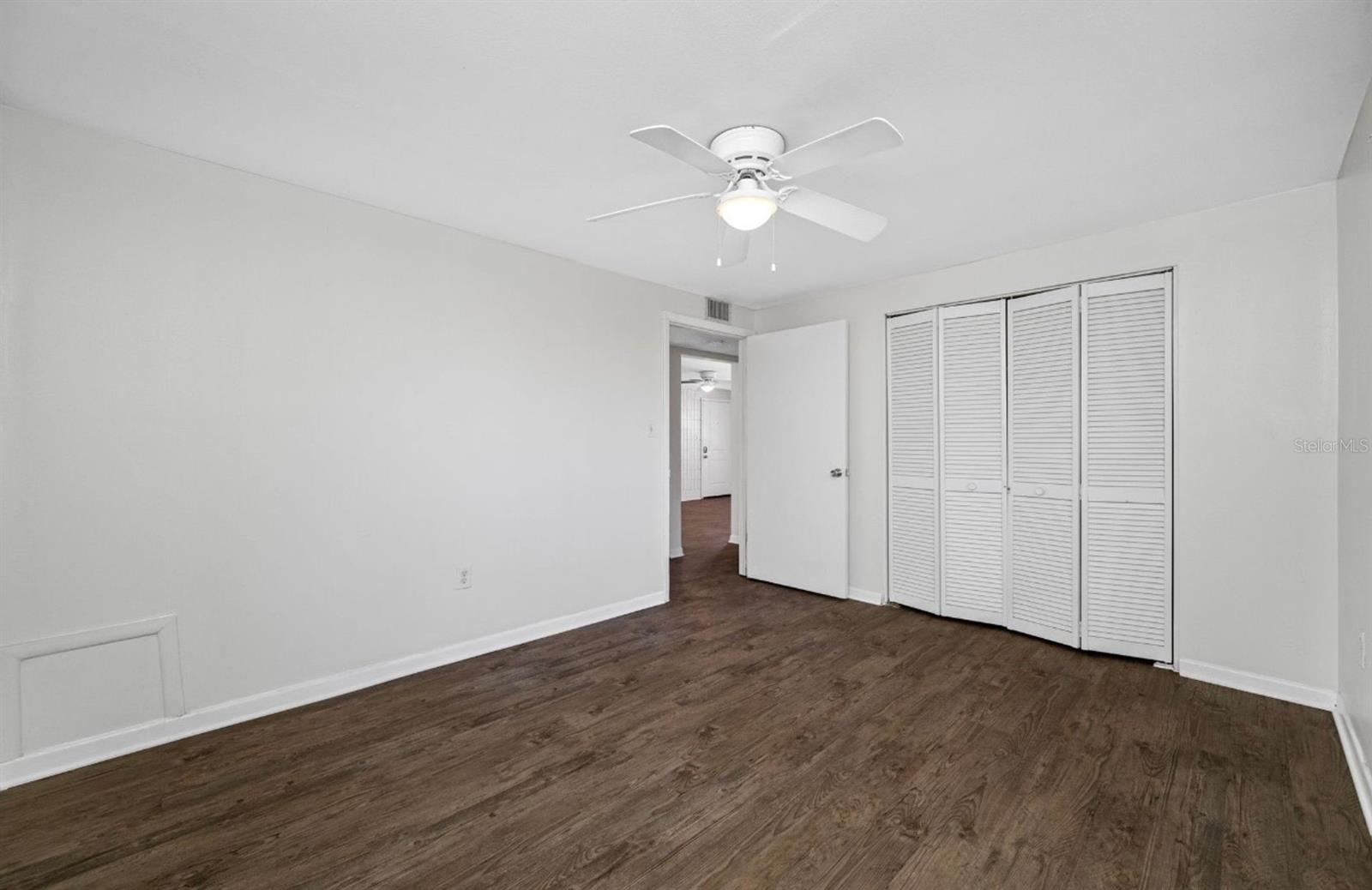 URANIA - Residential Lease