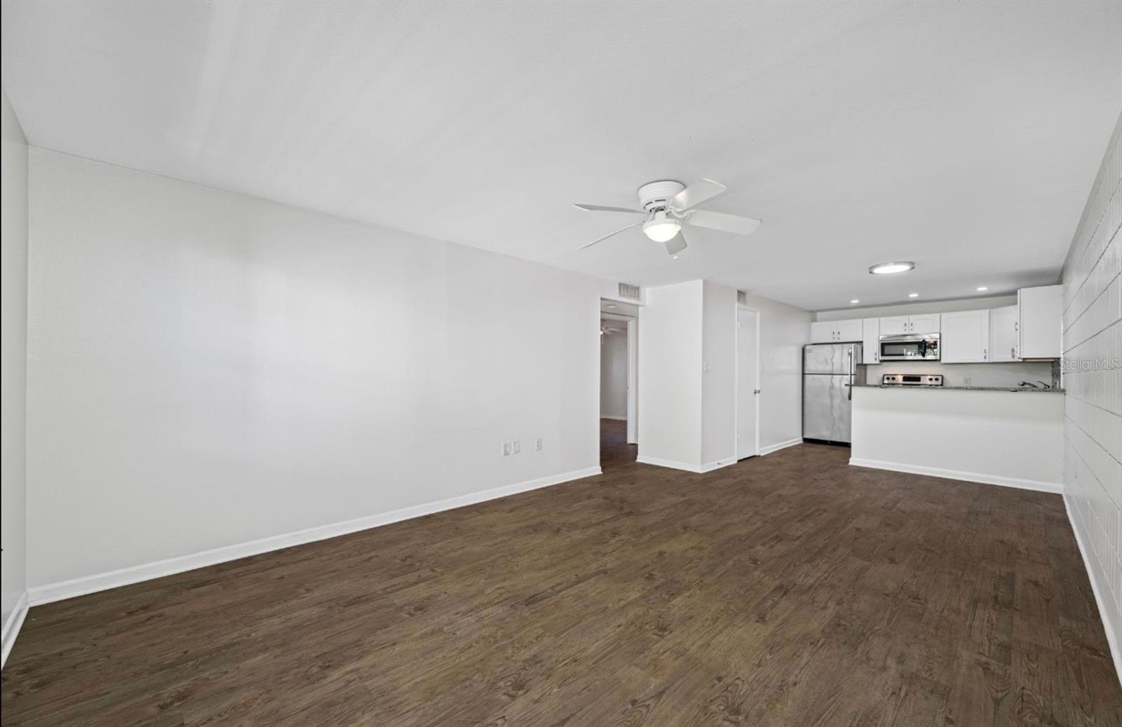 URANIA - Residential Lease