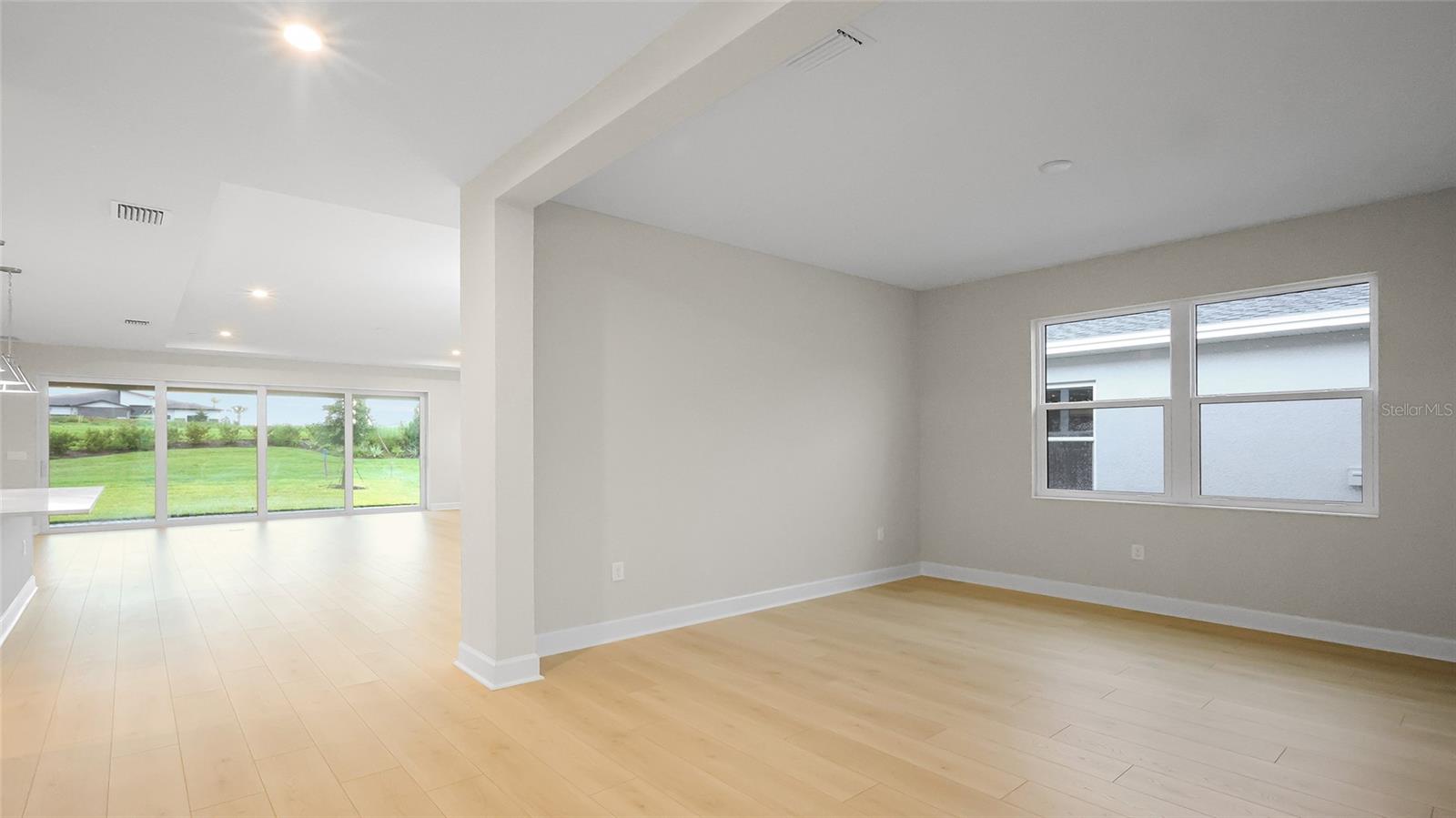 CRESSWIND AT LAKE HARRIS PHASE - Residential