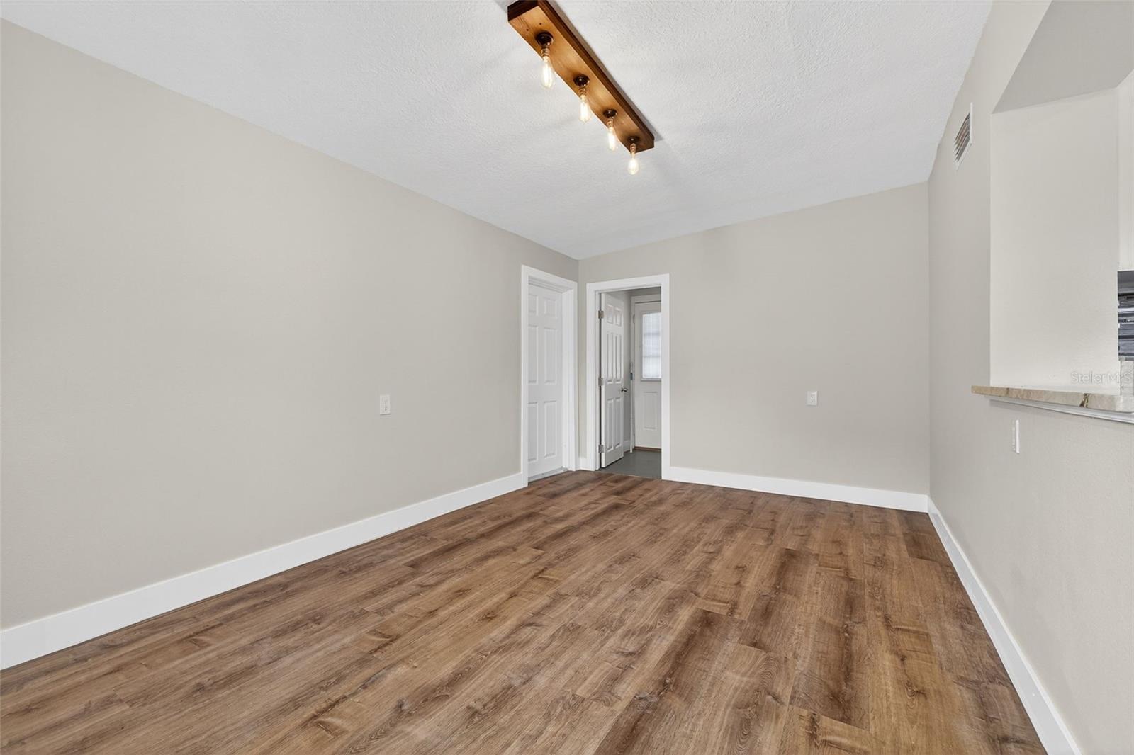 BROOKWOOD REP - Residential