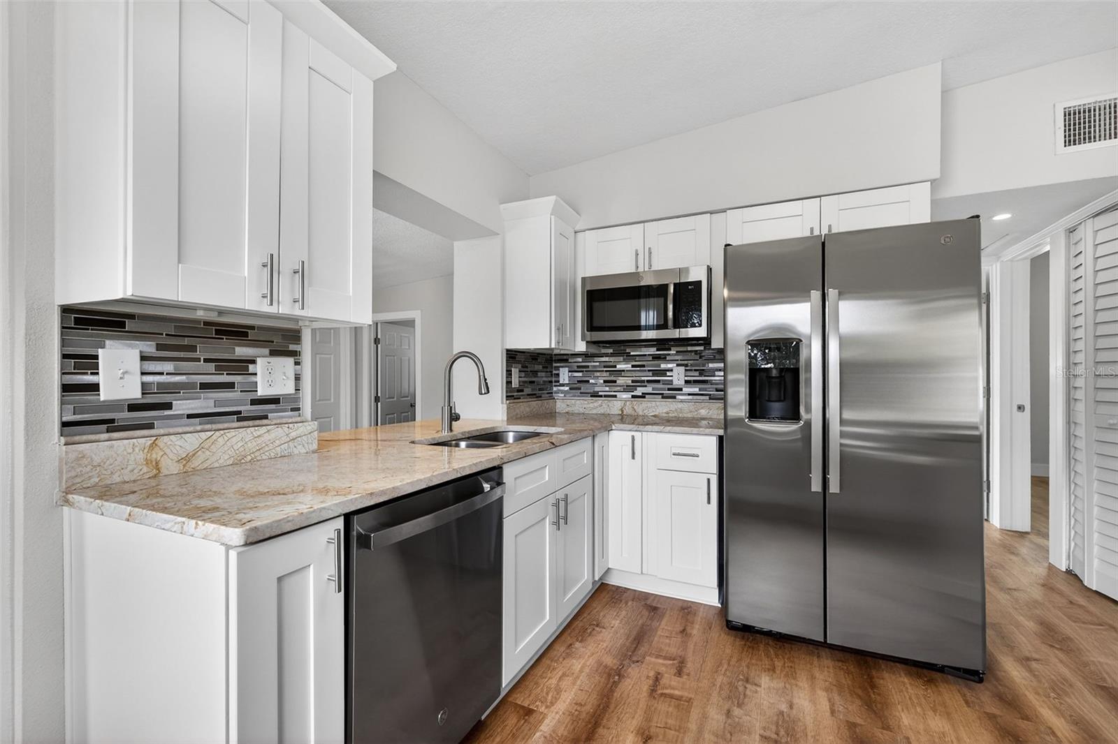 BROOKWOOD REP - Residential