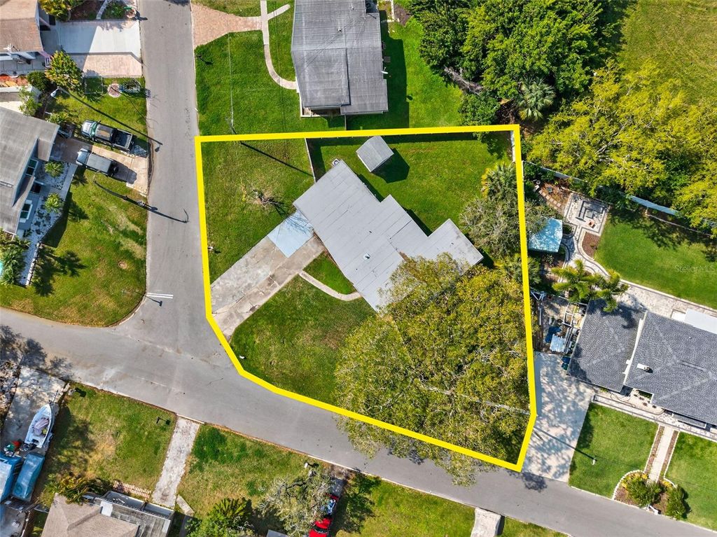 Photo of 801 67th Street S, St Petersburg, FL 33707 (MLS # TB8489856)